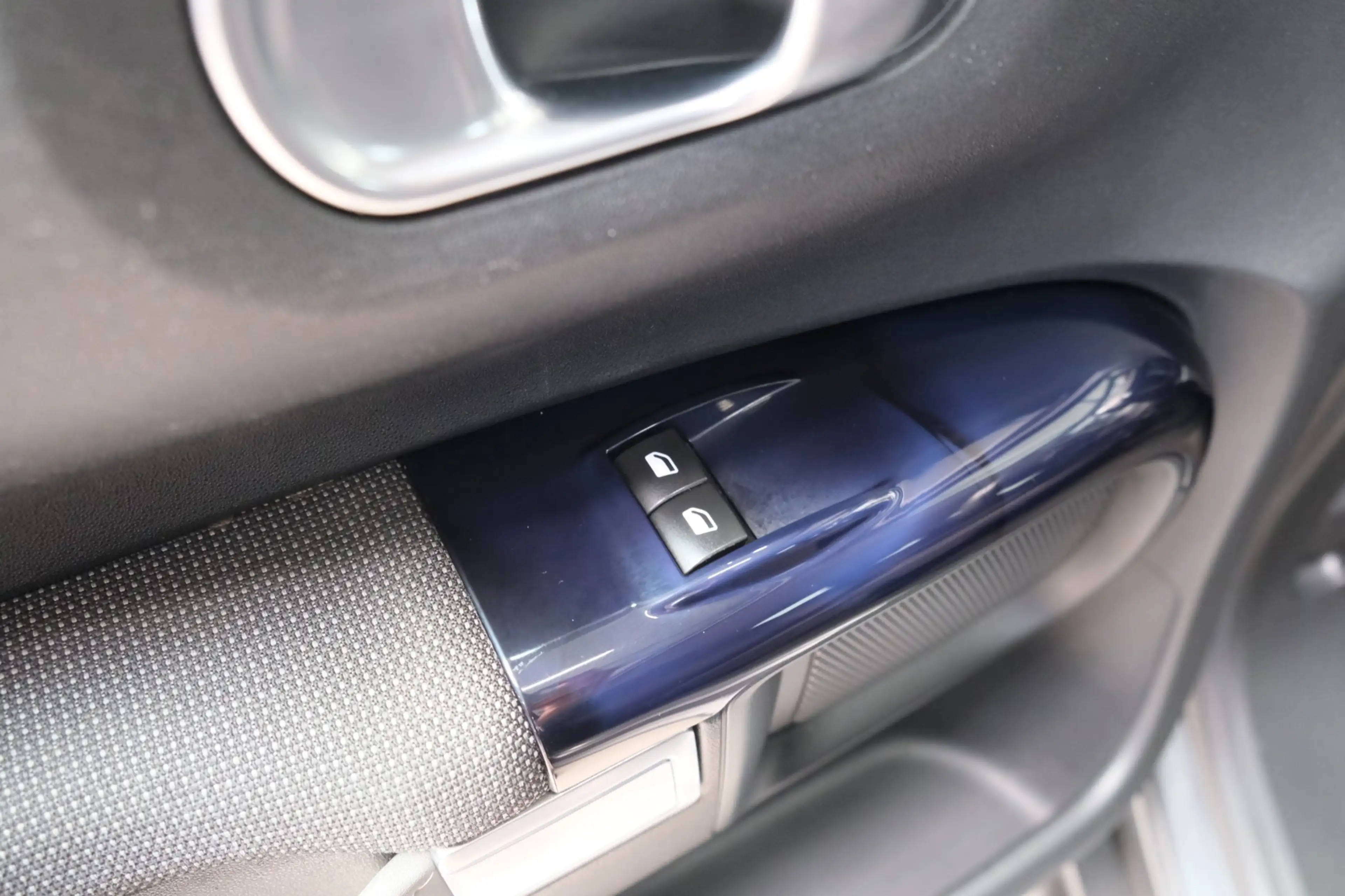 Citroen C4 Cactus 1.2 PureTech Business Automaat — photo 12