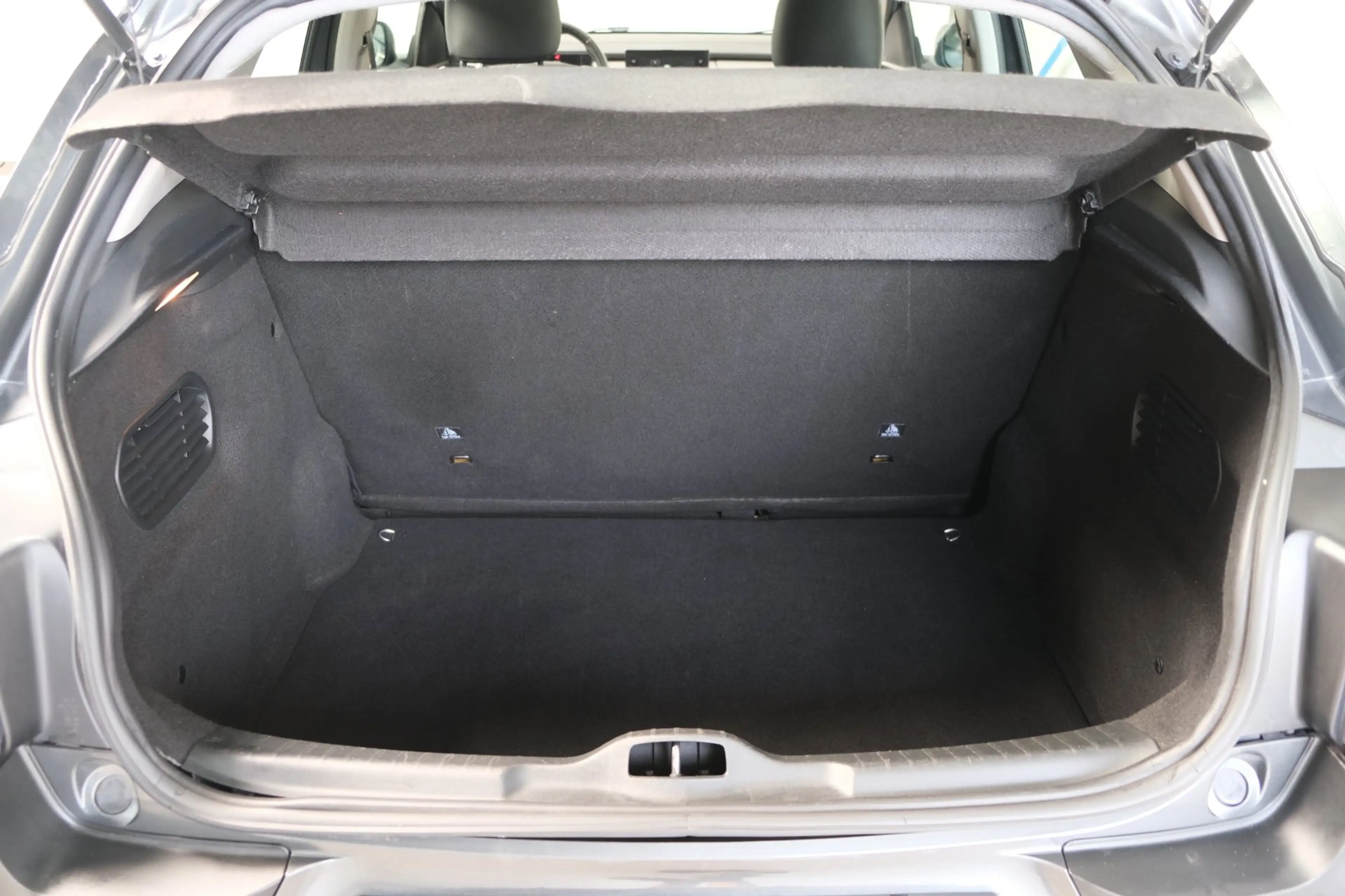 Citroen C4 Cactus 1.2 PureTech Business Automaat — photo 7