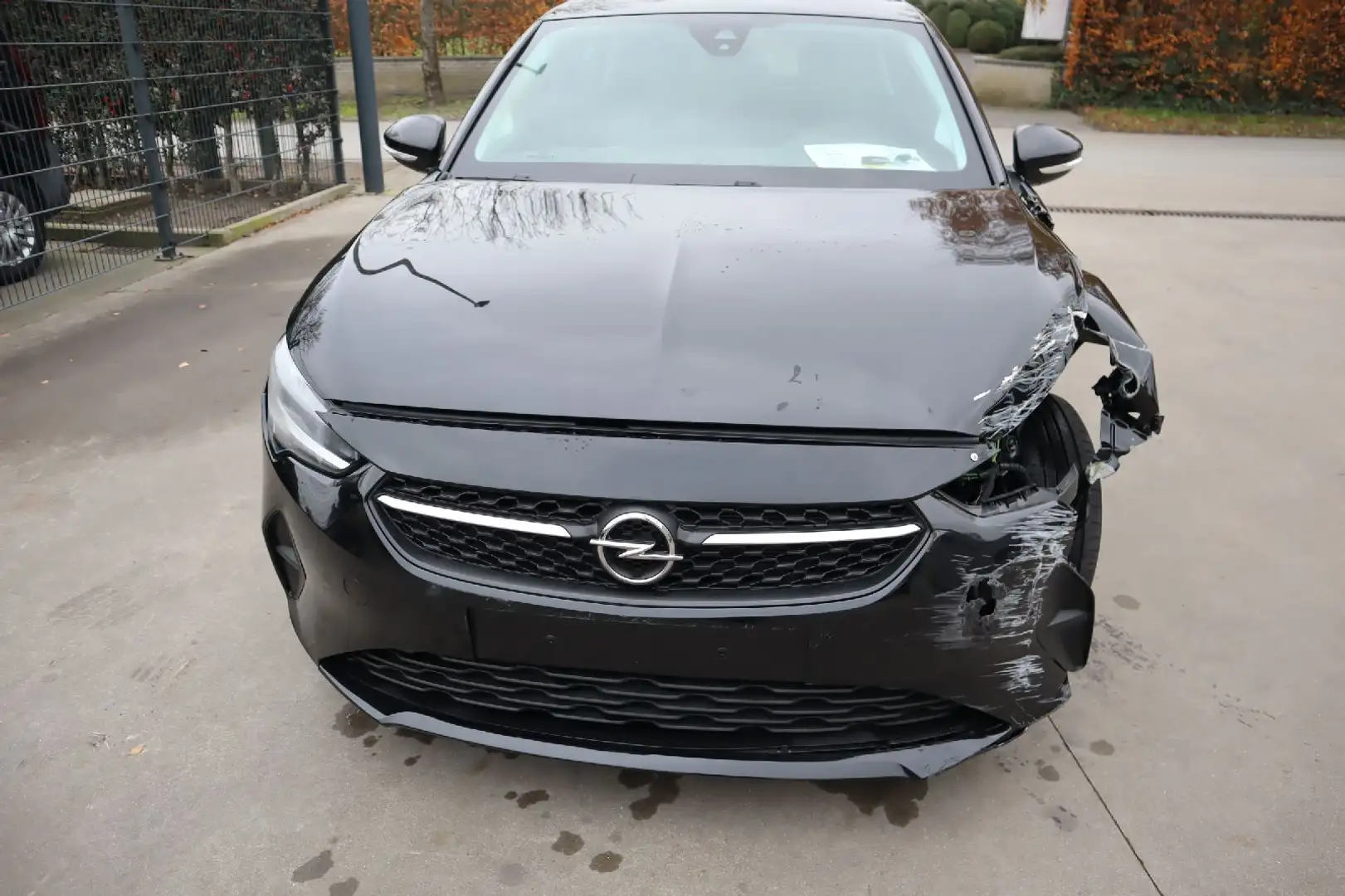 Opel Corsa 1.2 Benz Negro - 2