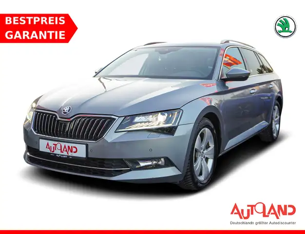 Skoda Superb Combi 2.0 TDI Totwinkel AHK Leder Navi