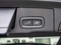 Volvo XC60 T8 R-Design Recharge Plug-In Hybrid AWD Schwarz - thumbnail 9
