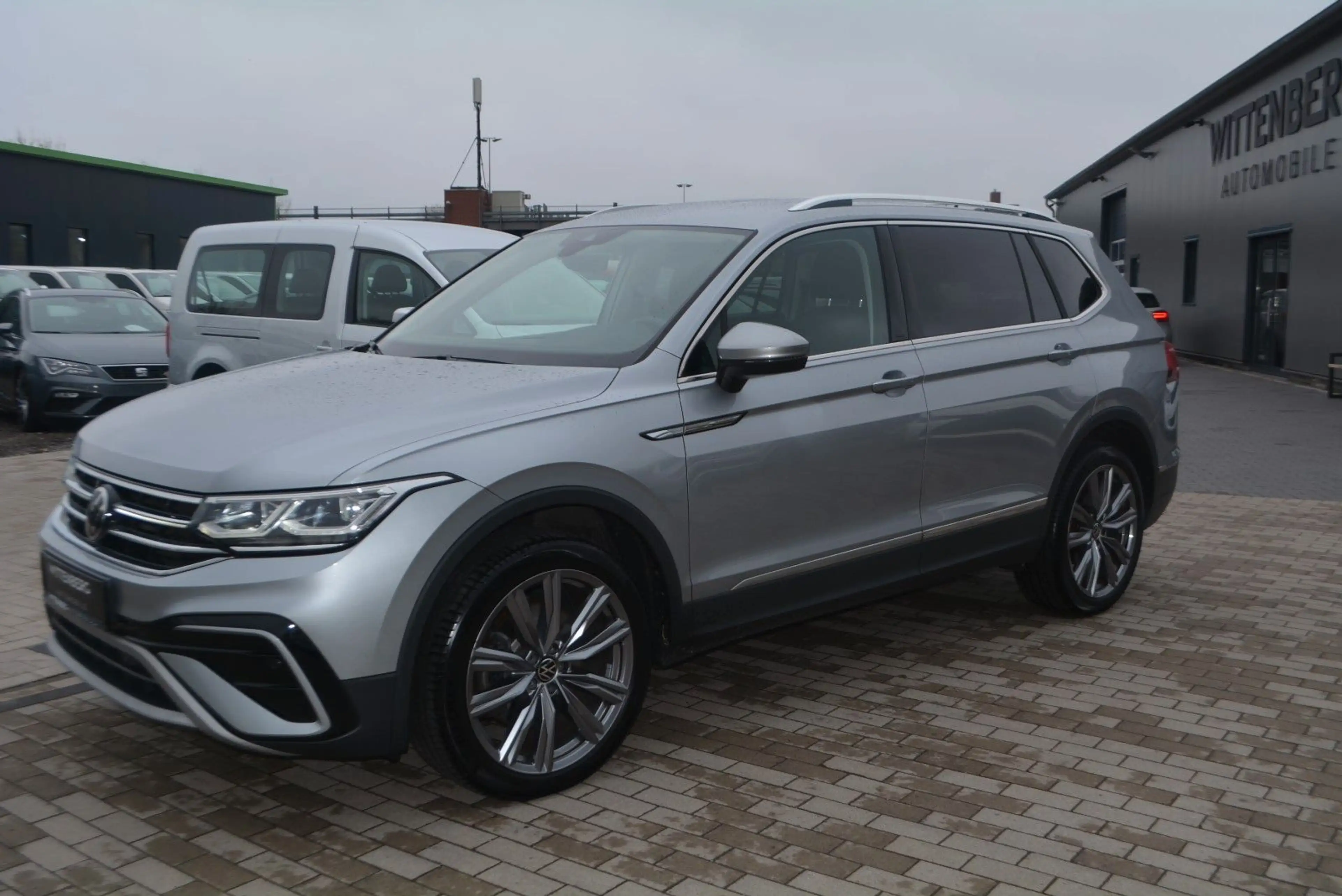 Volkswagen Tiguan Allspace Elegance 4Motion-Sportpaket — photo 3