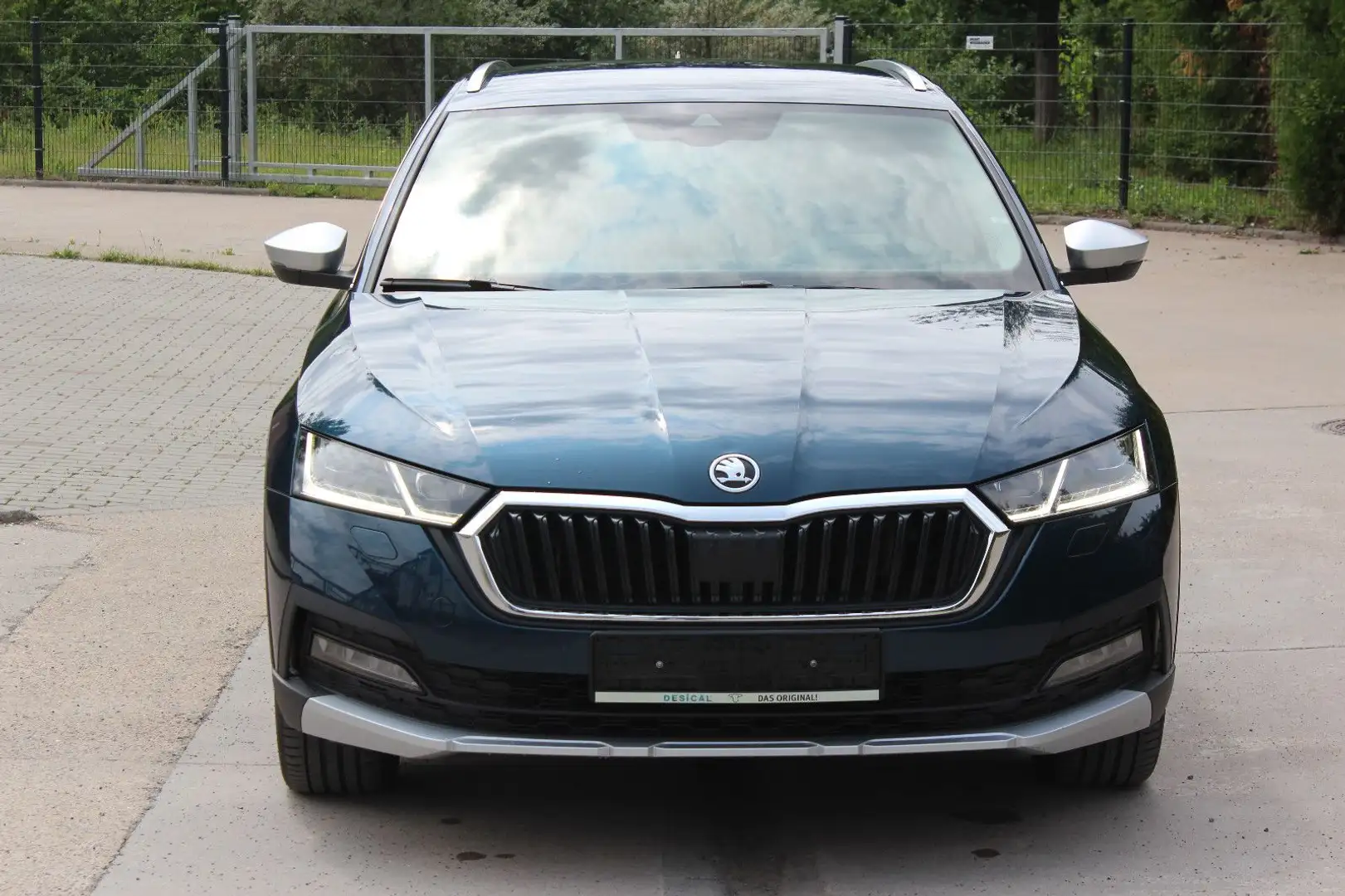 Skoda Octavia Combi Scout 4x4+VIRTUAL+LED+NAVI+AHK Albastru - 2