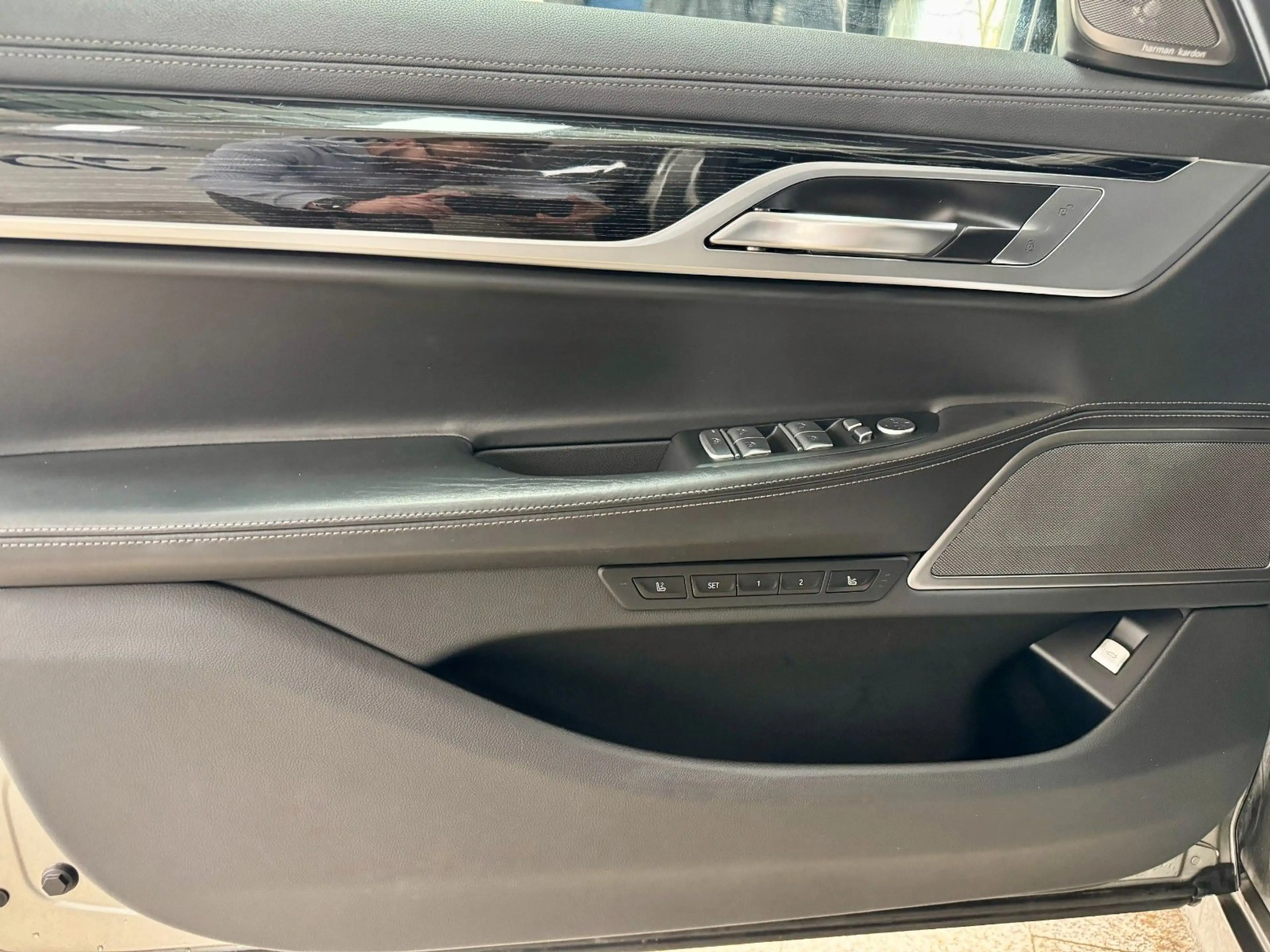 BMW 745 e M Sport*LASER*H/K*Massage*HuD — photo 15