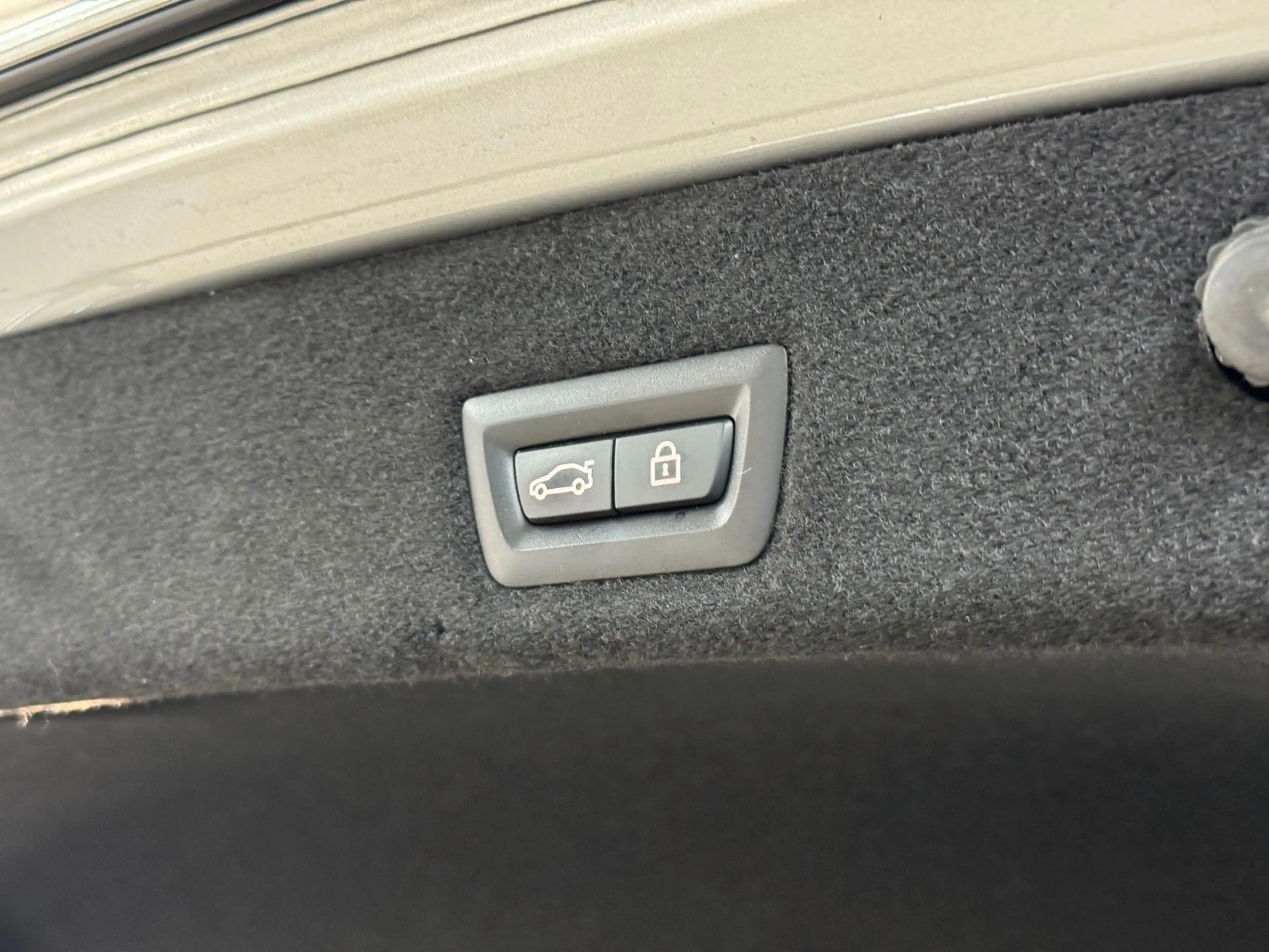 BMW 745 e M Sport*LASER*H/K*Massage*HuD — photo 20