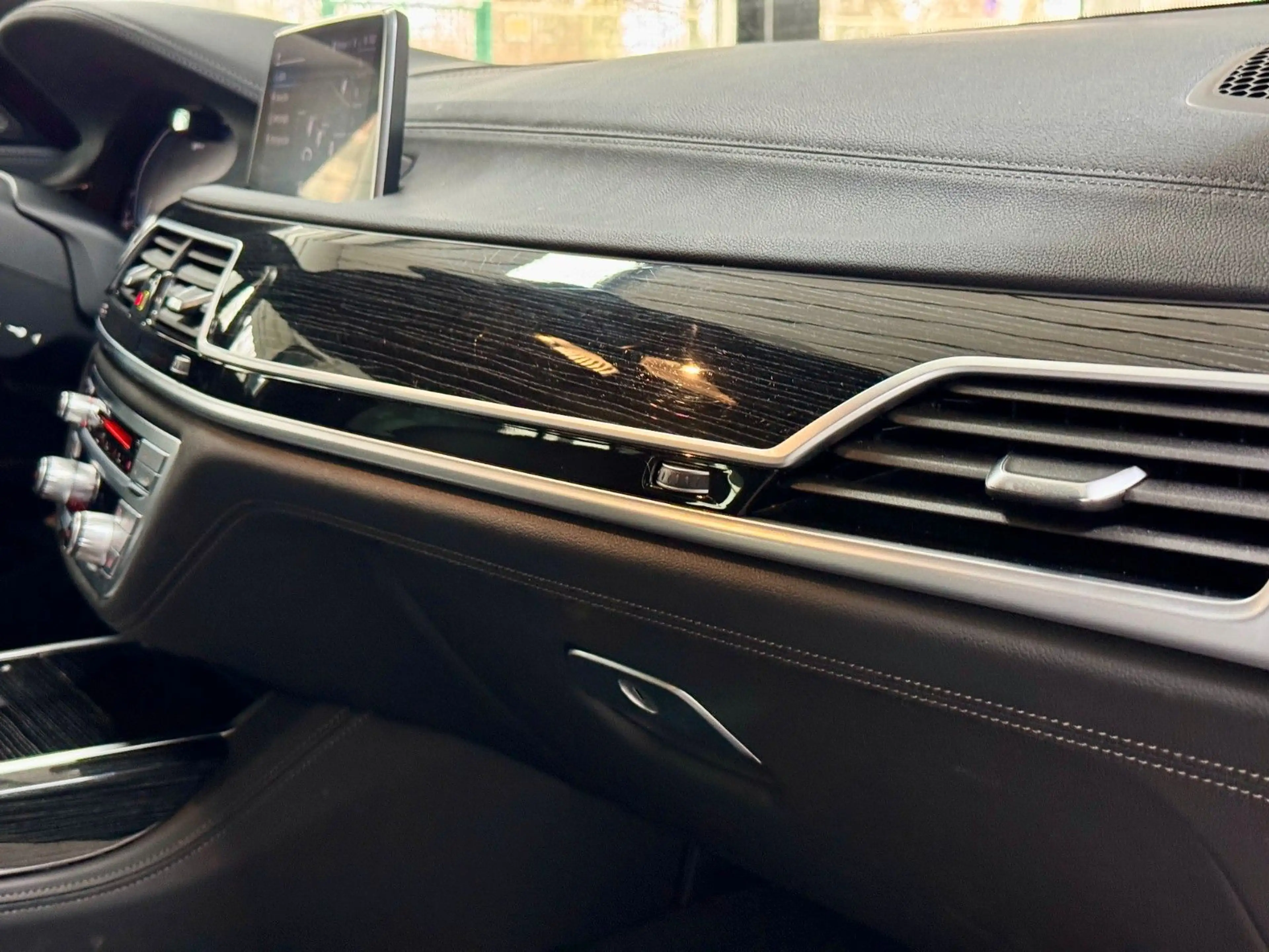 BMW 745 e M Sport*LASER*H/K*Massage*HuD — photo 36