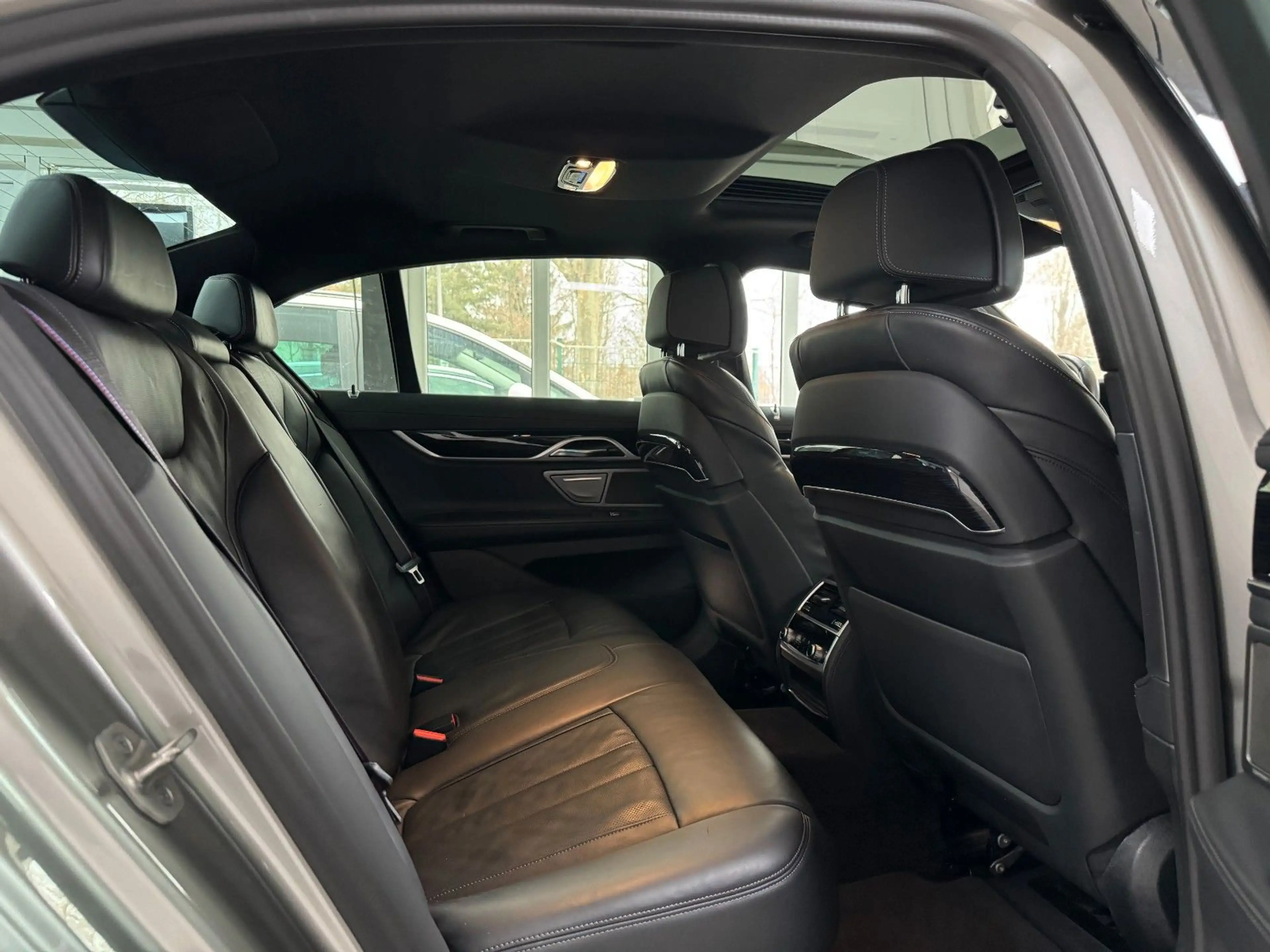 BMW 745 e M Sport*LASER*H/K*Massage*HuD — photo 22