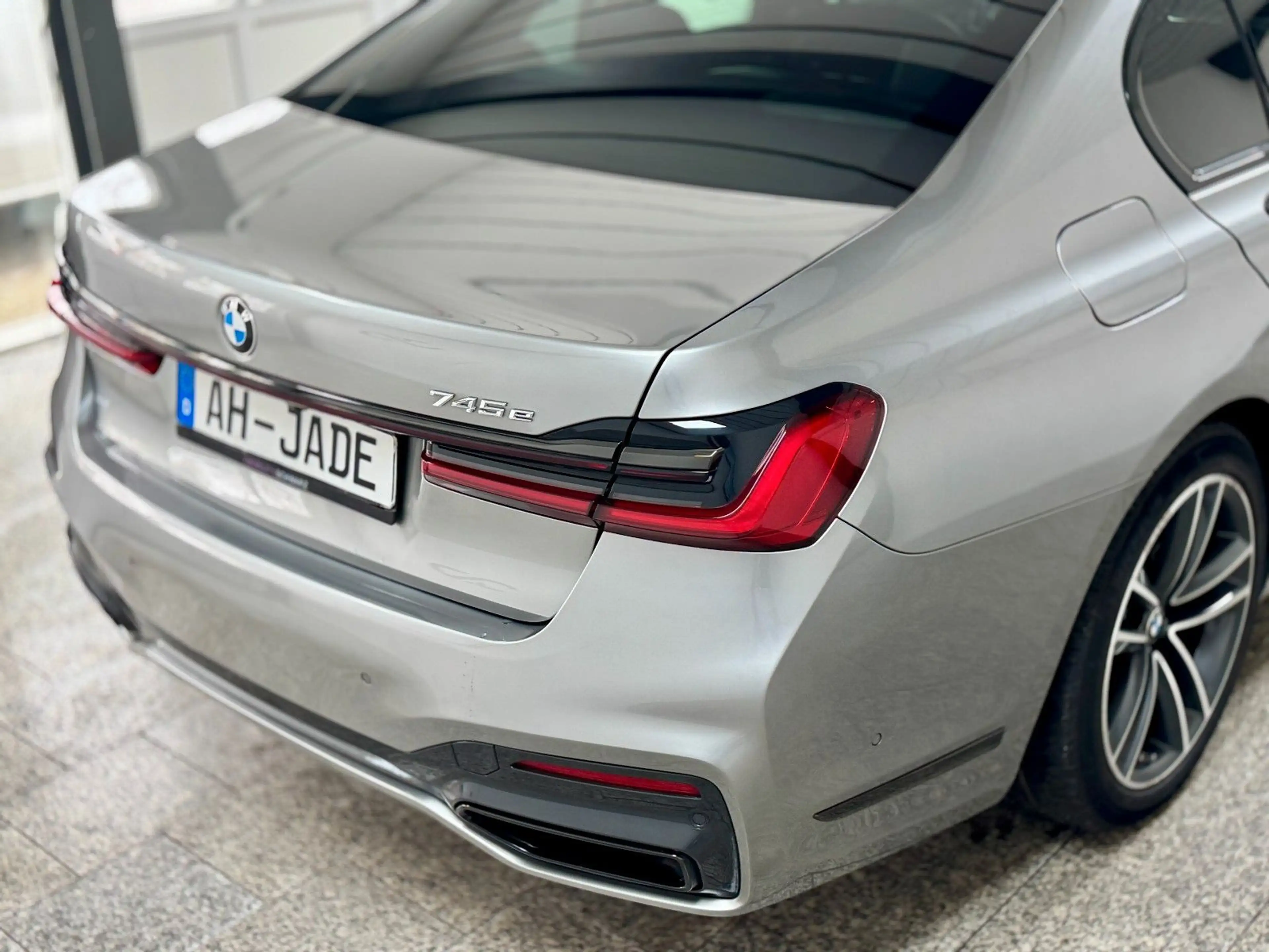 BMW 745 e M Sport*LASER*H/K*Massage*HuD — photo 11