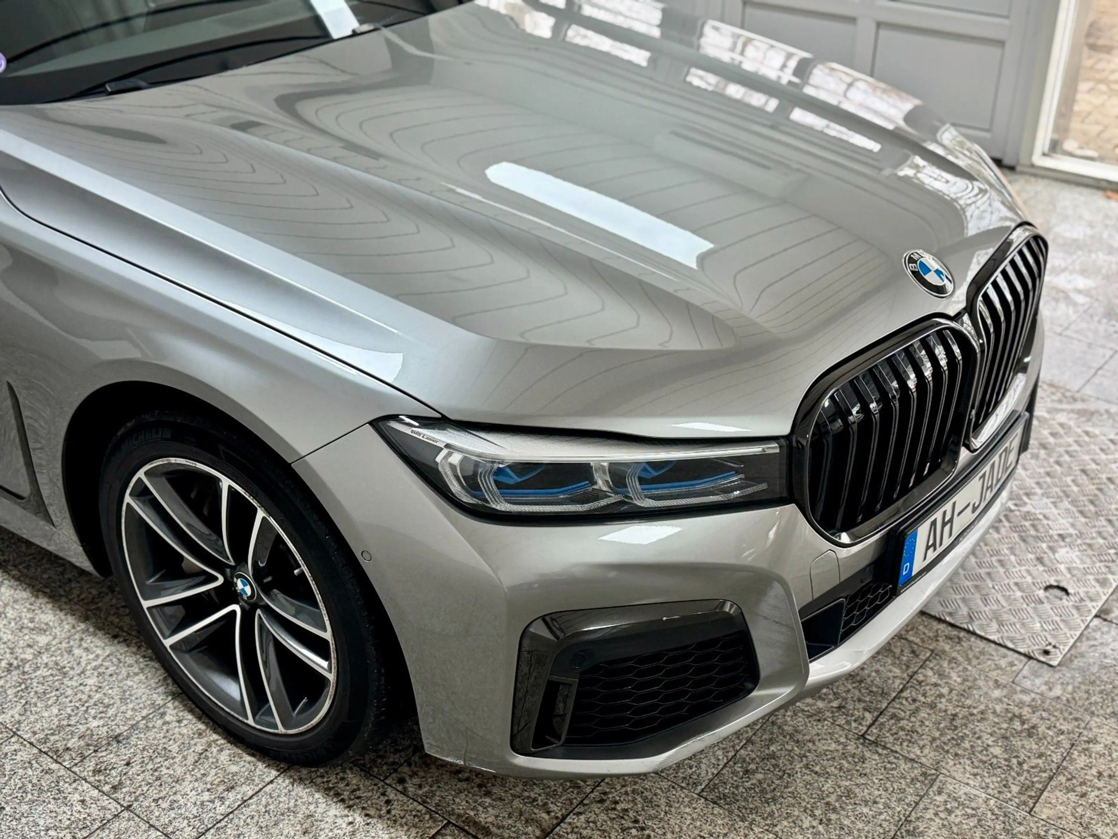 BMW 745 e M Sport*LASER*H/K*Massage*HuD — photo 8