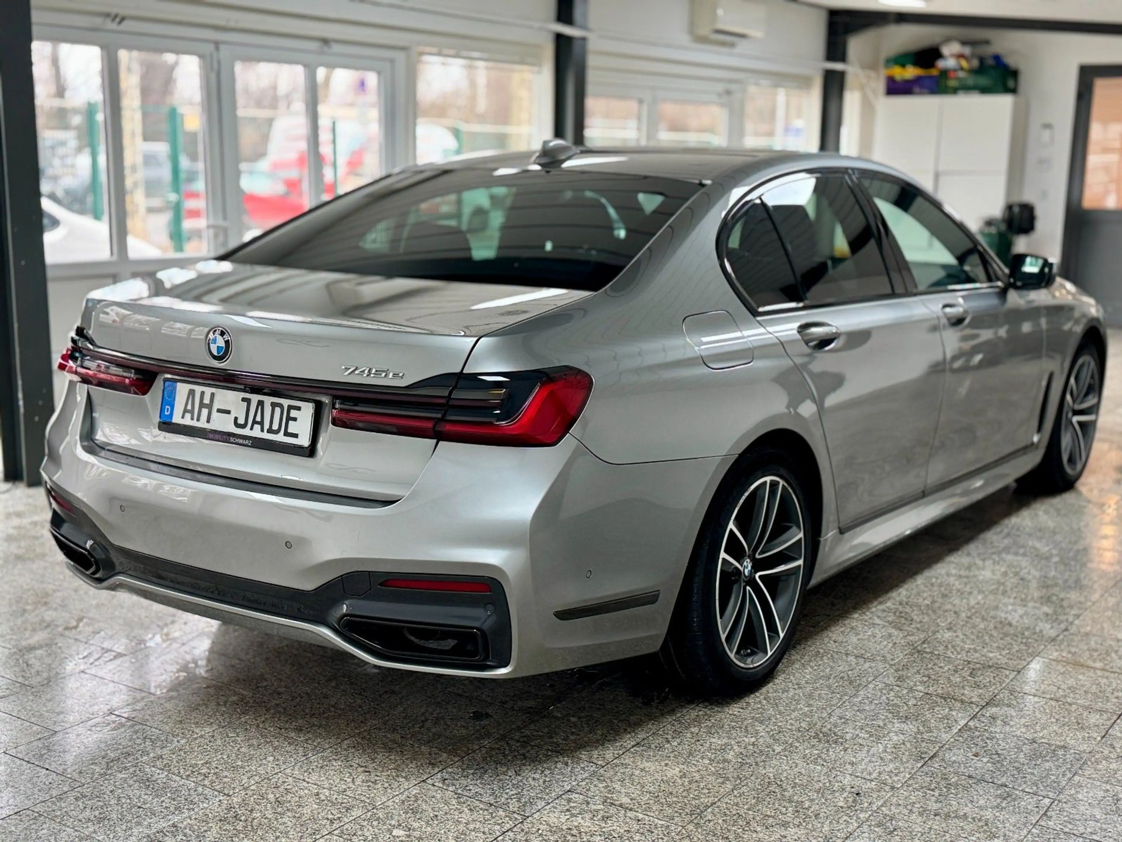 BMW 745 e M Sport*LASER*H/K*Massage*HuD — photo 7