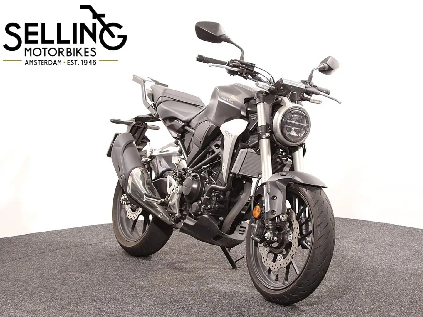 Honda CB 300 R Schwarz - 2