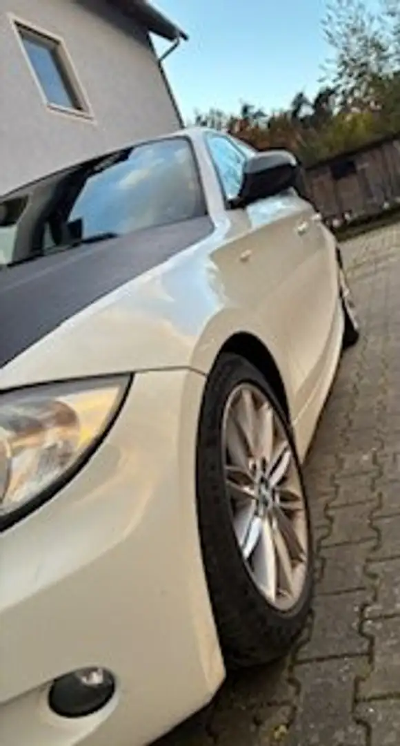 BMW 116 116d DPF Edition Sport Weiß - 2