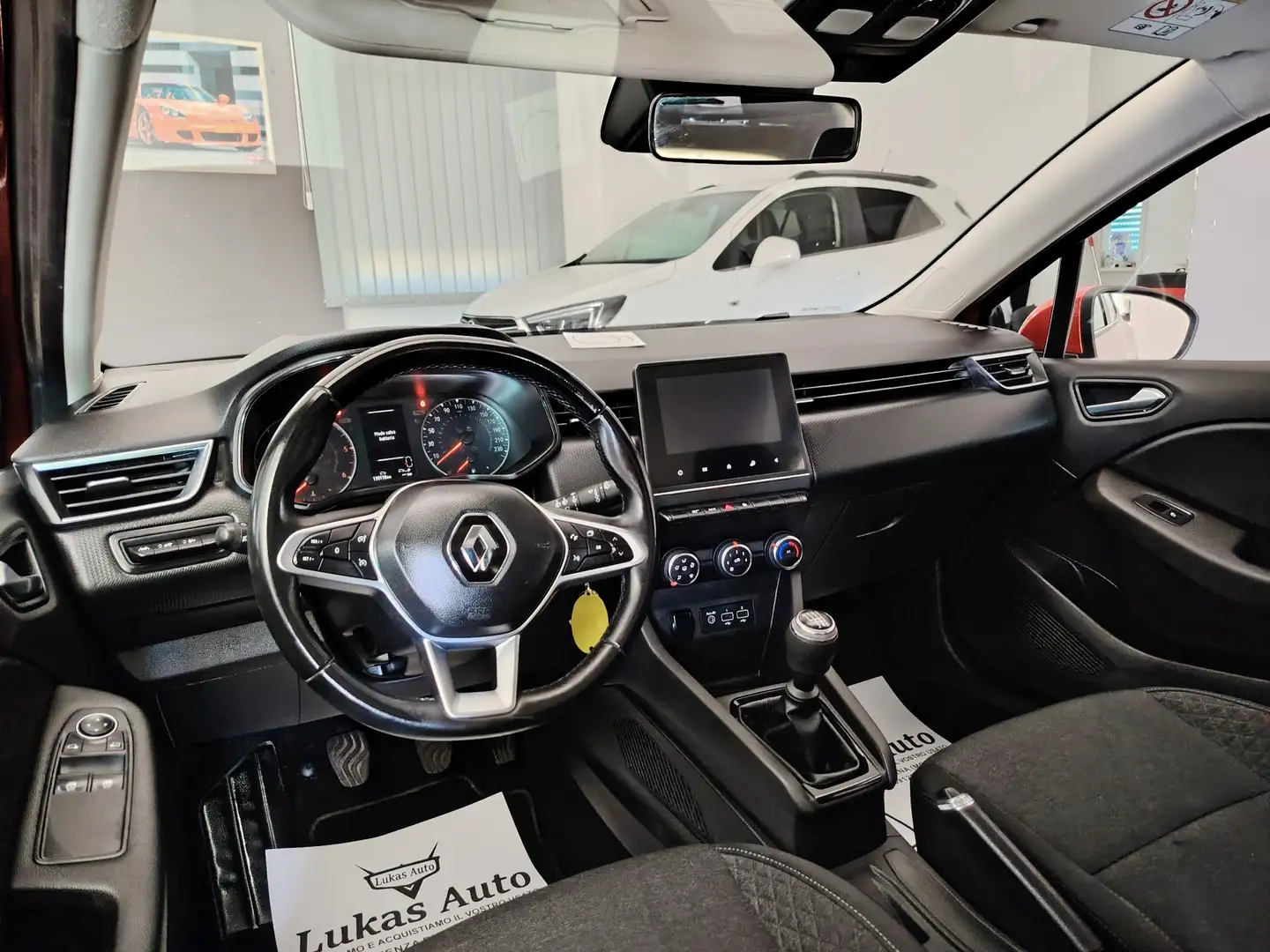 Renault Clio 1.5 dci Moschino Intens 90cv edc - 2