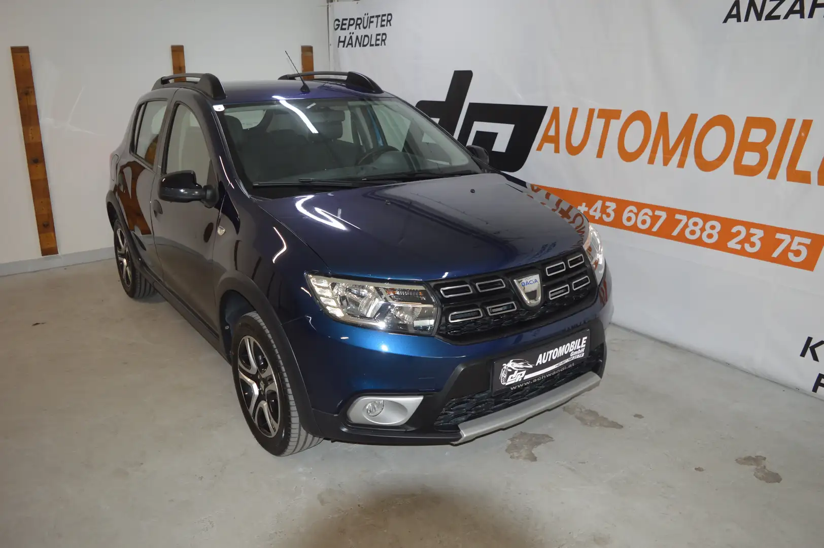 Dacia Sandero Stepway **2.Besitz**Leder**Navi**Kamera** Blau - 1