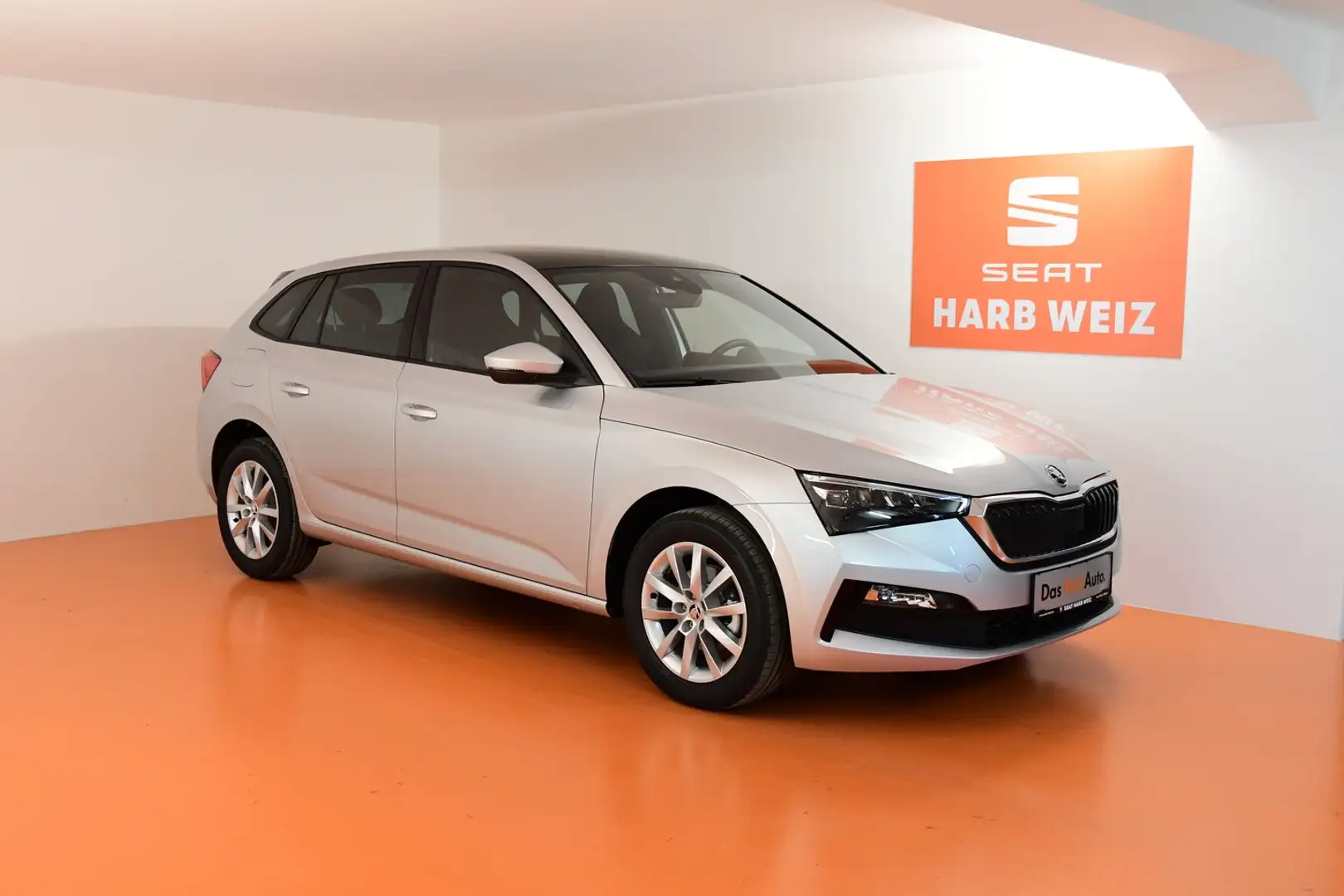 Skoda Scala Sport TSI DSG Silber - 2