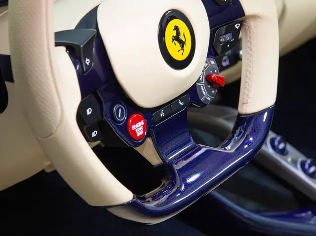 Ferrari 812 view 10