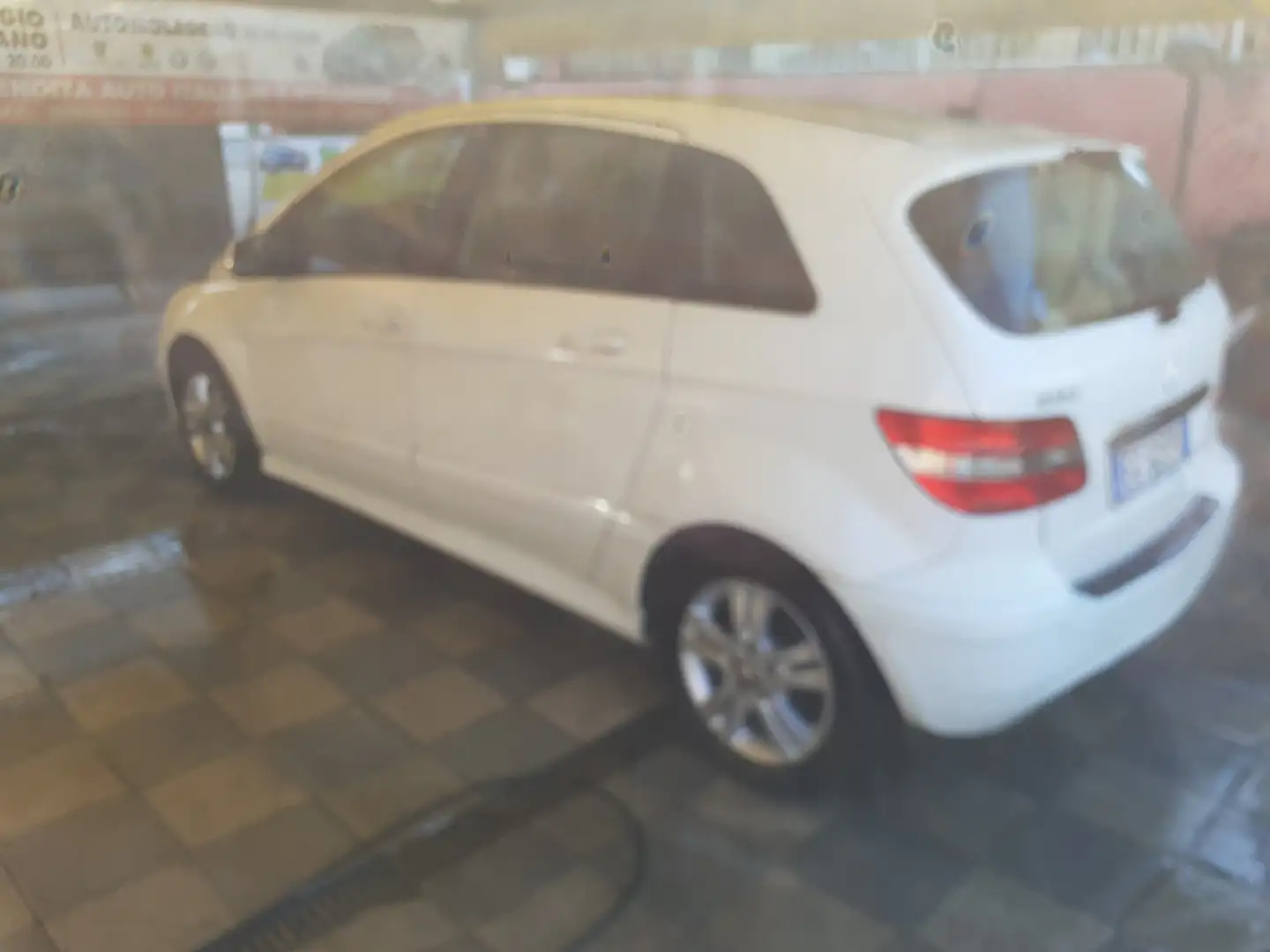 Mercedes-Benz B 180 cdi Premium - 2