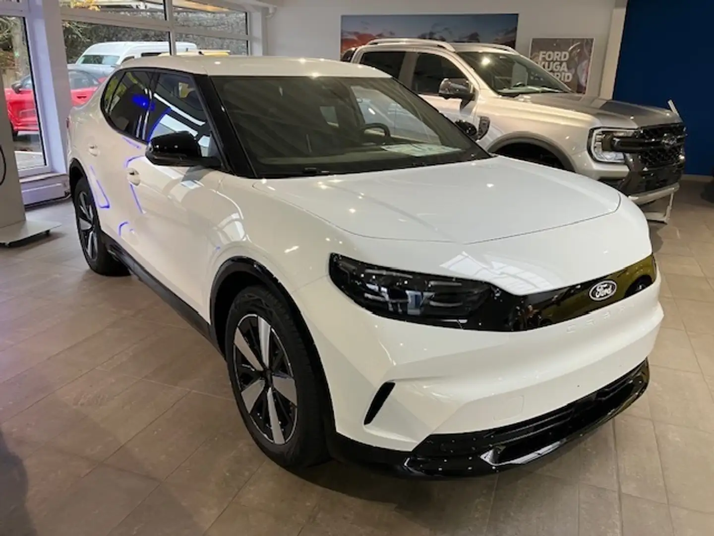 Ford Capri Capri RWD 77kWh 286PS Bianco - 2