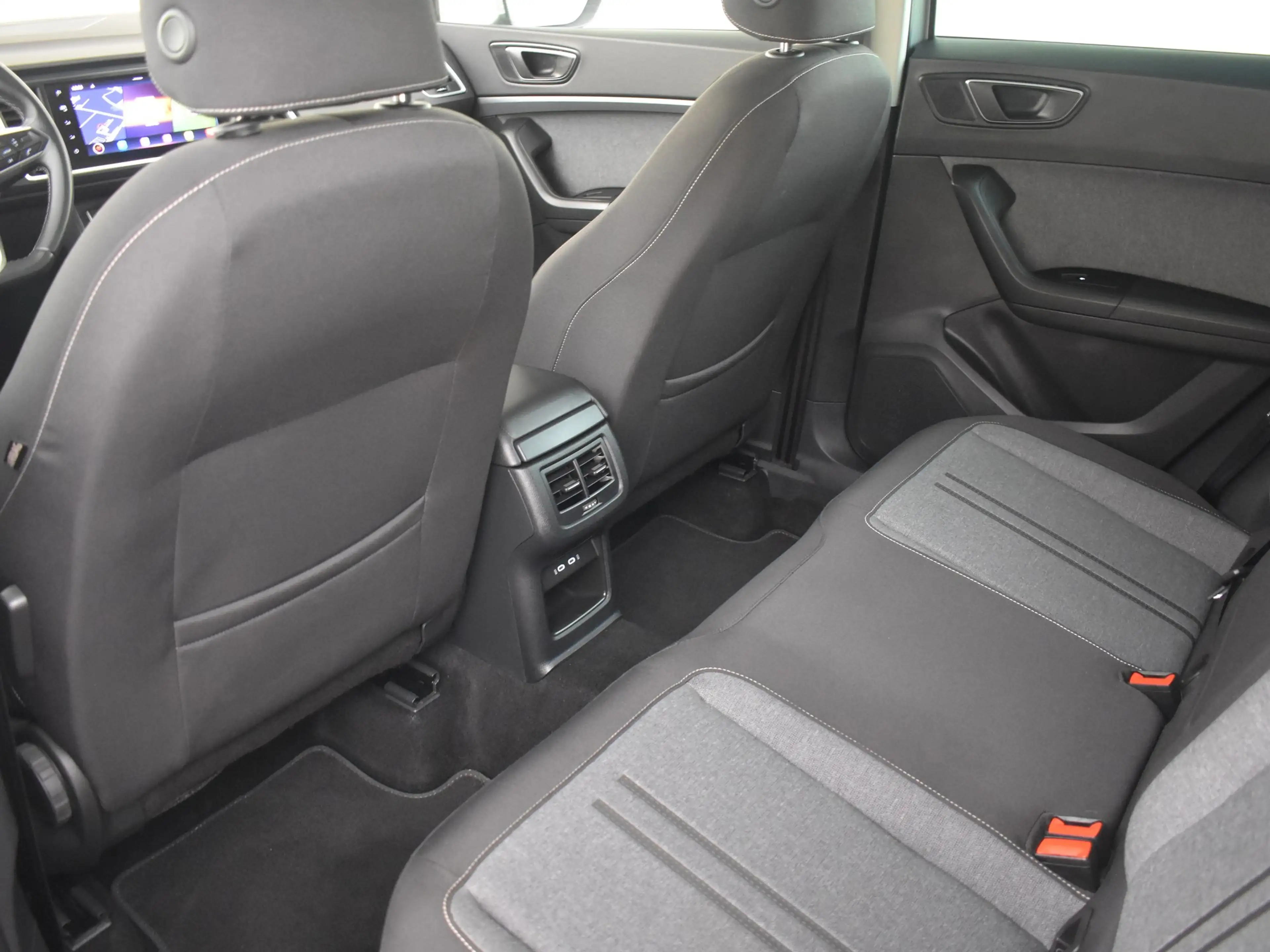 SEAT Ateca 1.5 TSI Style Business Intense 150pk DSG/AUTO | 17 — photo 11