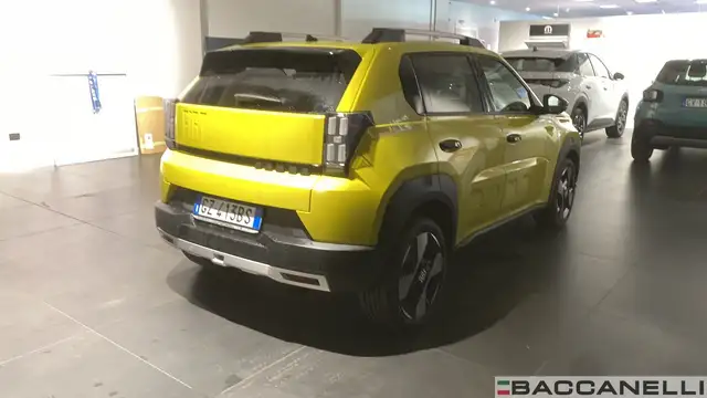Fiat Grande Panda view 3