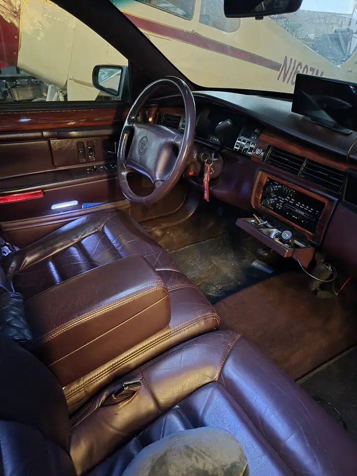 Cadillac Deville, foto 3