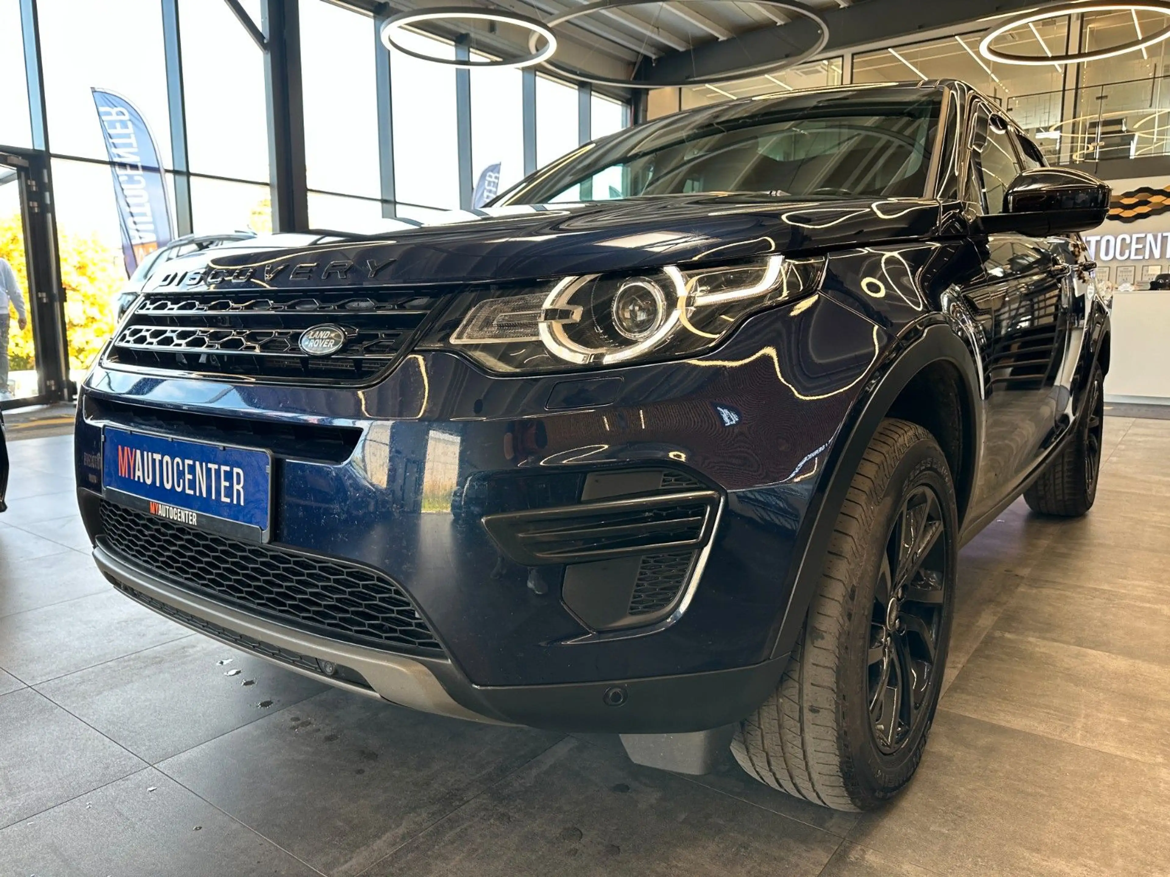 Land Rover Discovery Sport *PANO*AHK*CARPLAY*TEMPO*LKHZ — photo 4