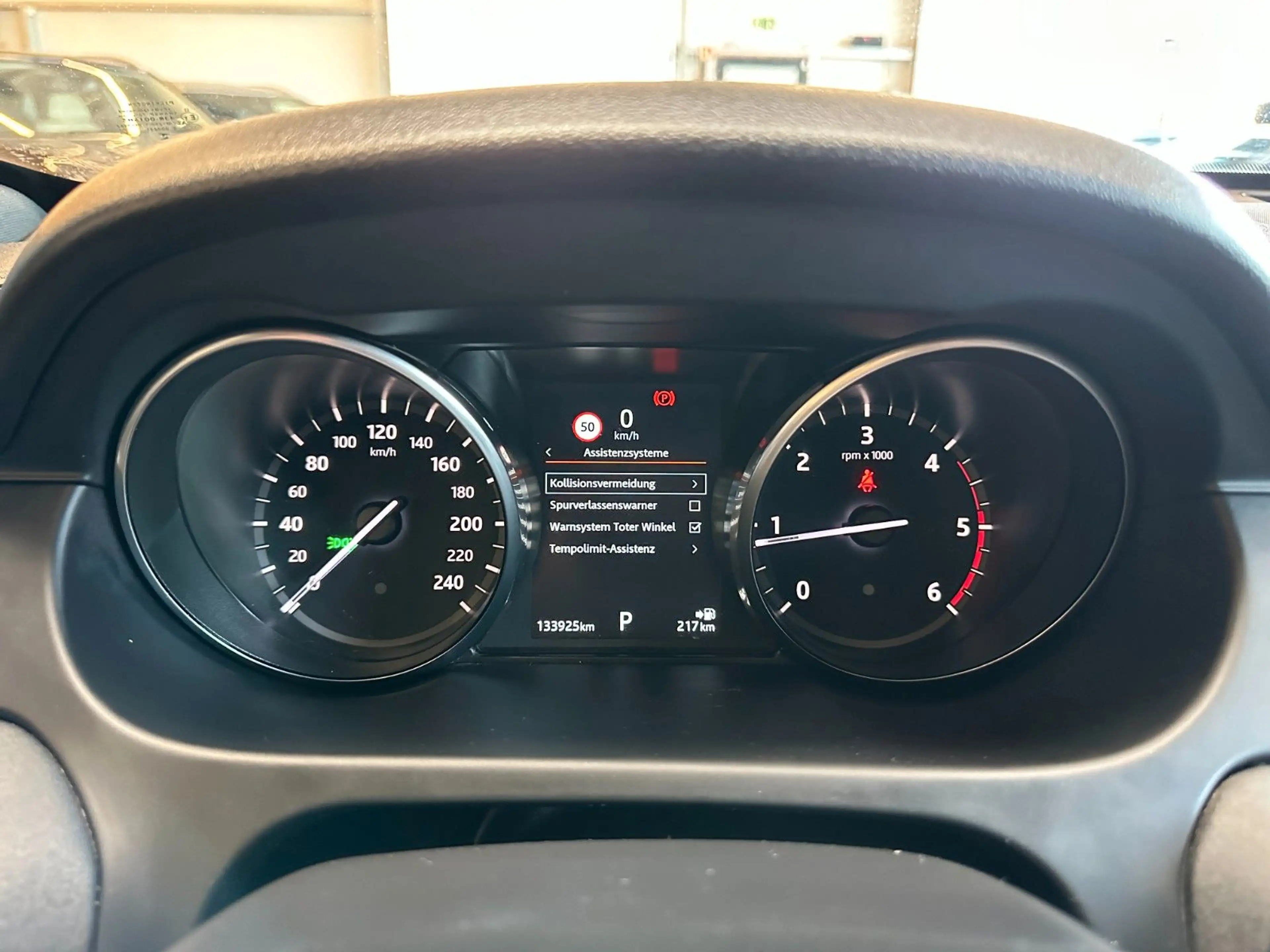 Land Rover Discovery Sport *PANO*AHK*CARPLAY*TEMPO*LKHZ — photo 13