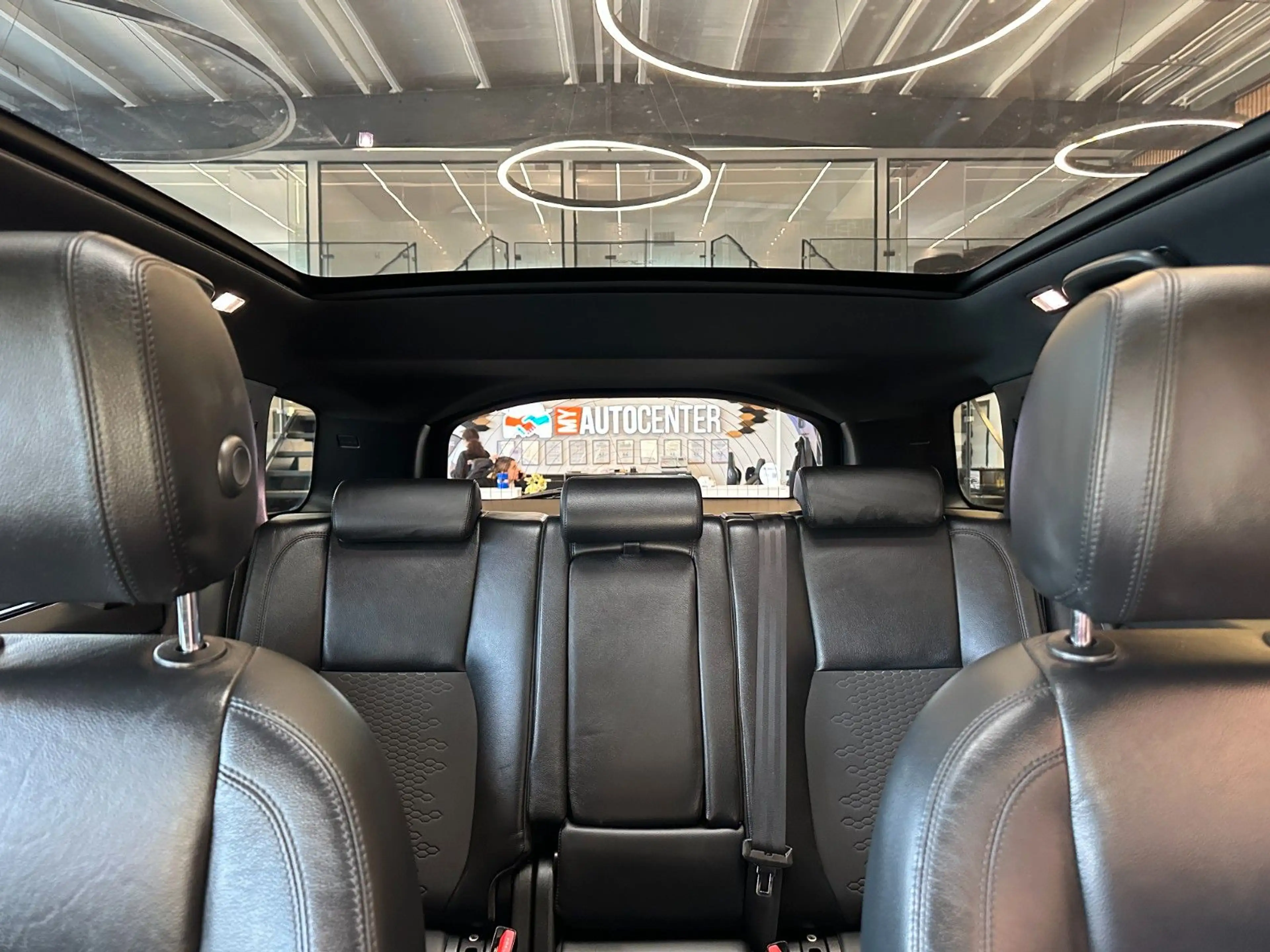 Land Rover Discovery Sport *PANO*AHK*CARPLAY*TEMPO*LKHZ — photo 11
