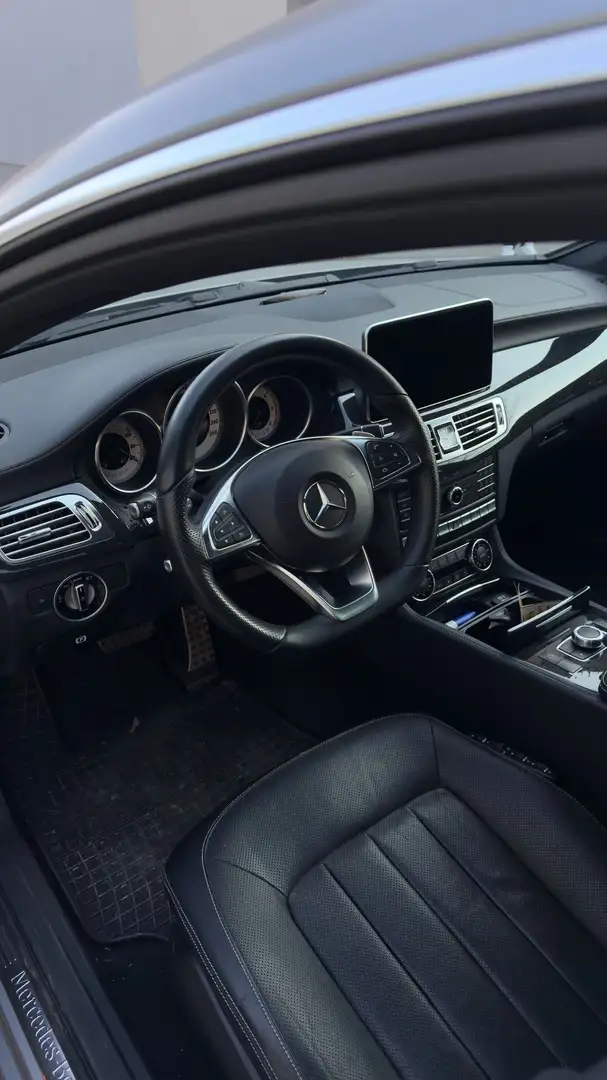Mercedes-Benz CLS 350 d 4MATIC Aut. - 2
