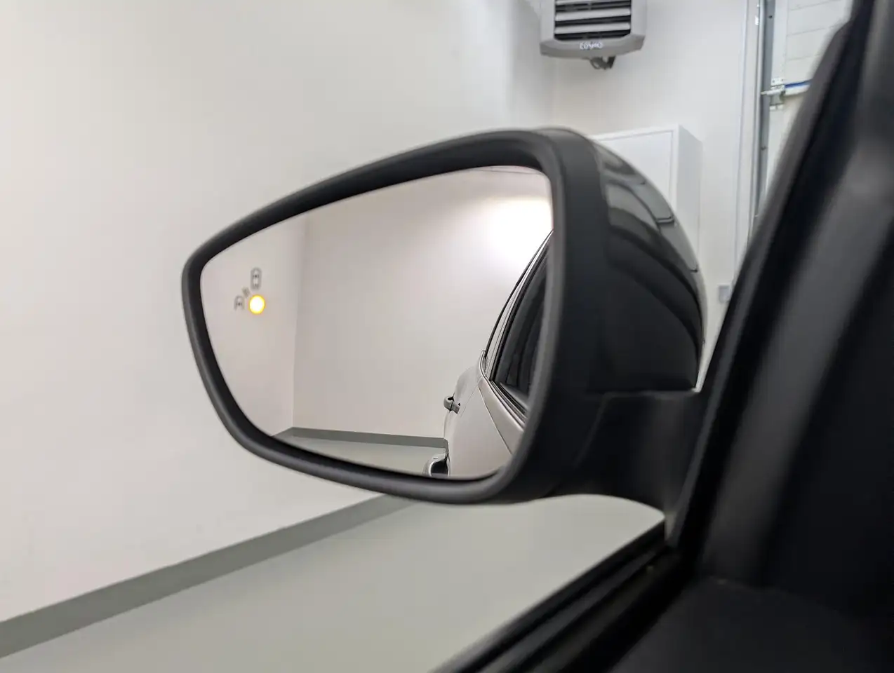 Ford Focus Turnier 1.0 M-Hybrid ST-Line X Matrix+AHK, миниатюра 30