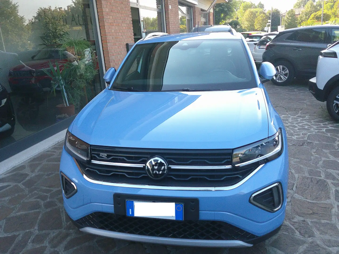 Volkswagen T-Cross 1.0 tsi R-Line Plus 115cv dsg con Gancio Traino Blu/Azzurro - 2