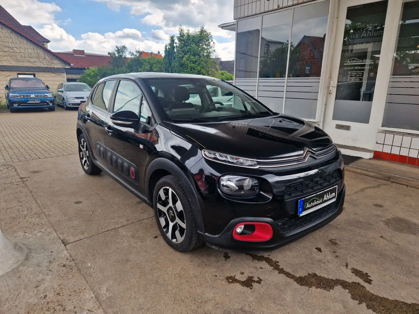 Citroen C3 Elle Kamera Navi PDC Klima SHZG LED MFL Zwart - 1