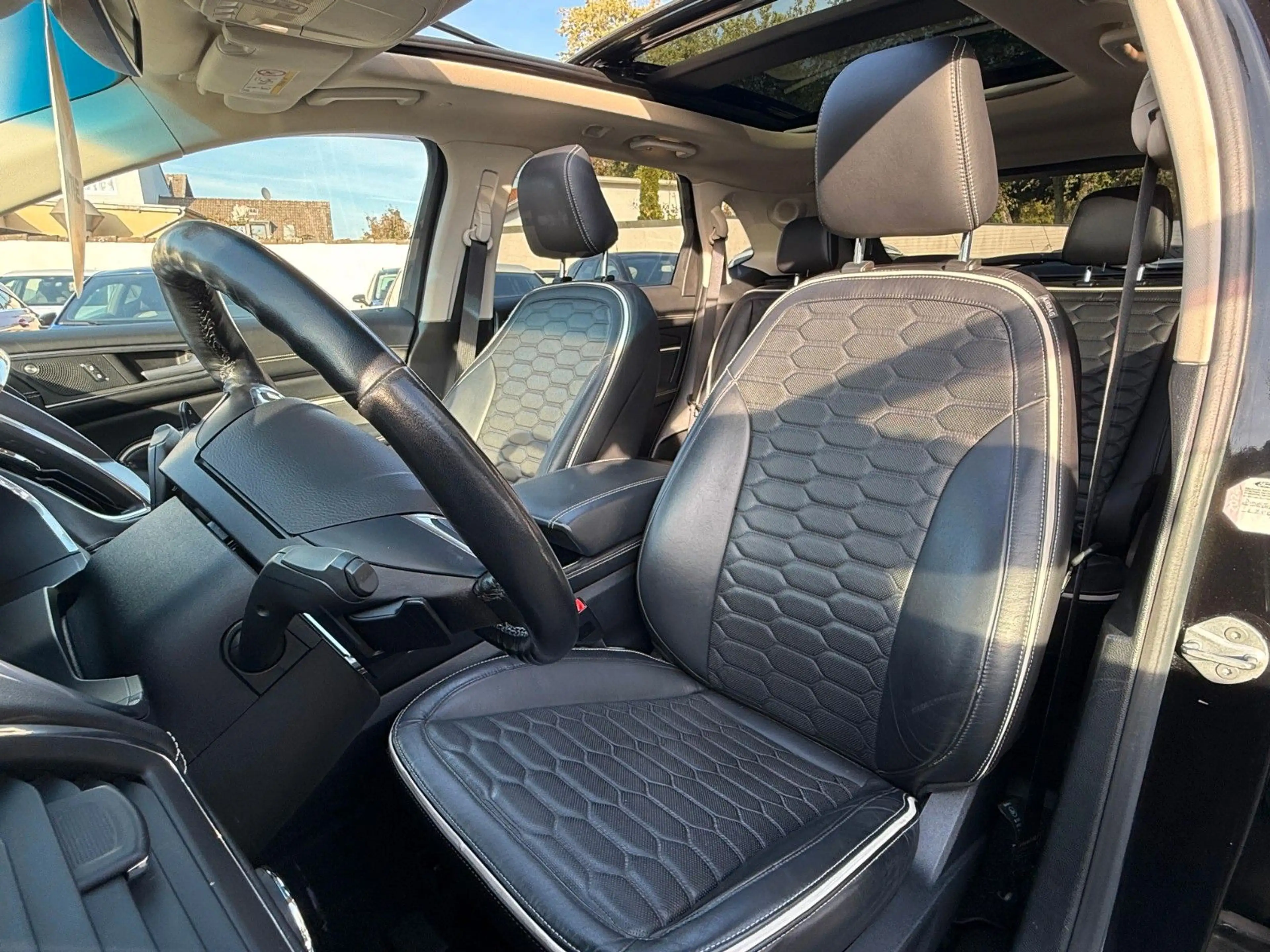 Ford Edge Vignale 2.0 TDCI 4x4 *Pano*ACC*AHK*Matrix — photo 13