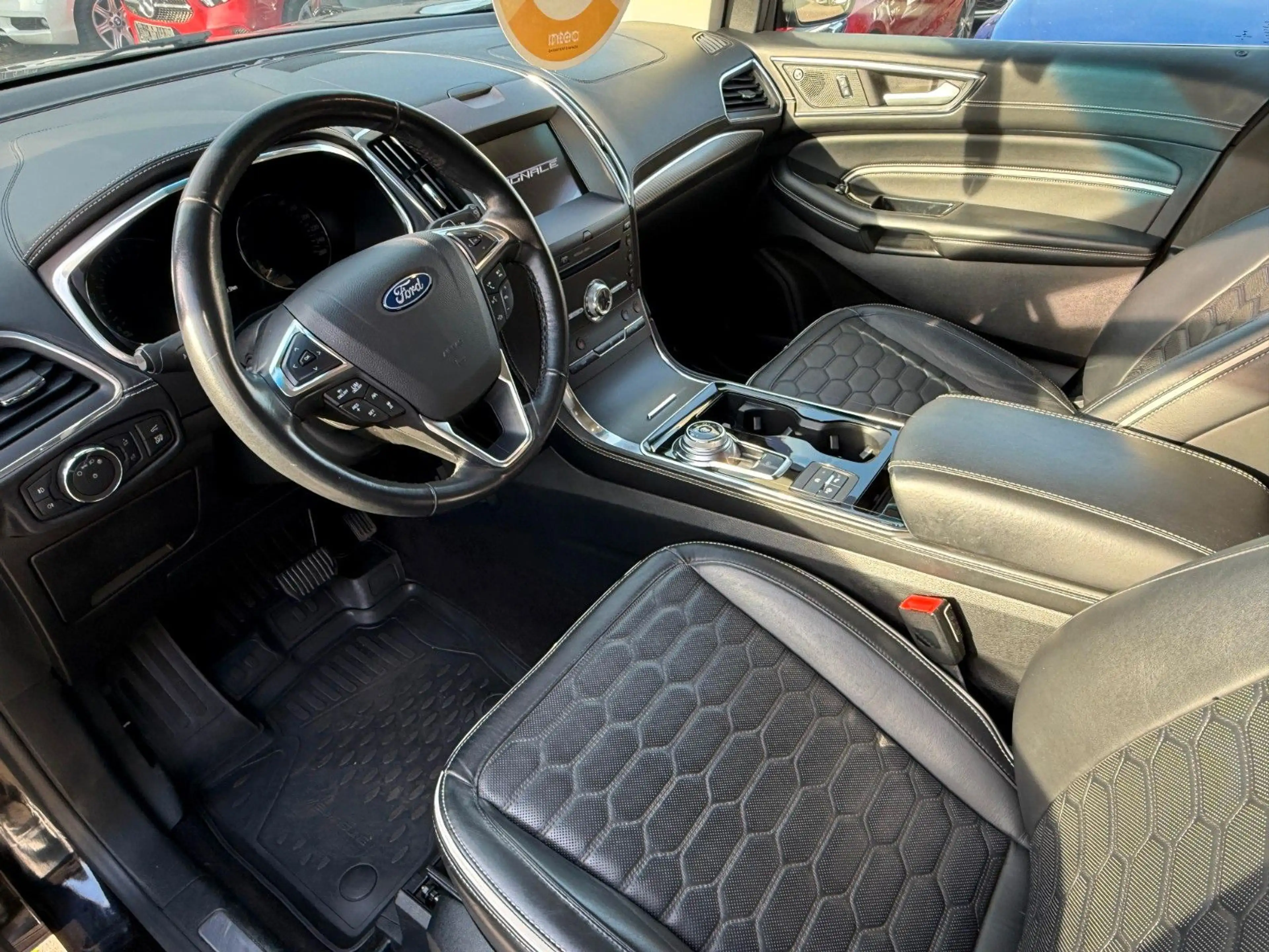 Ford Edge Vignale 2.0 TDCI 4x4 *Pano*ACC*AHK*Matrix — photo 11