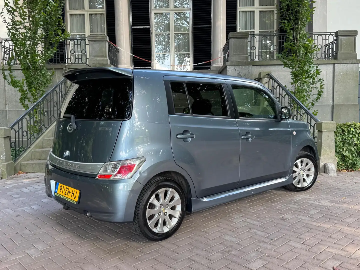 Daihatsu Materia 1.3 Funk Airco Elec Pakket Lmv AchterSpoiler Gris - 2