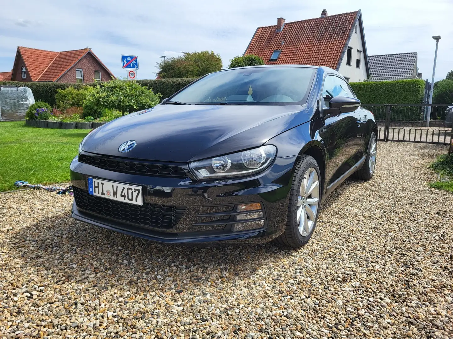 Volkswagen Scirocco Scirocco 2.0 TDI Blue Motion Technologie Club Schwarz - 1