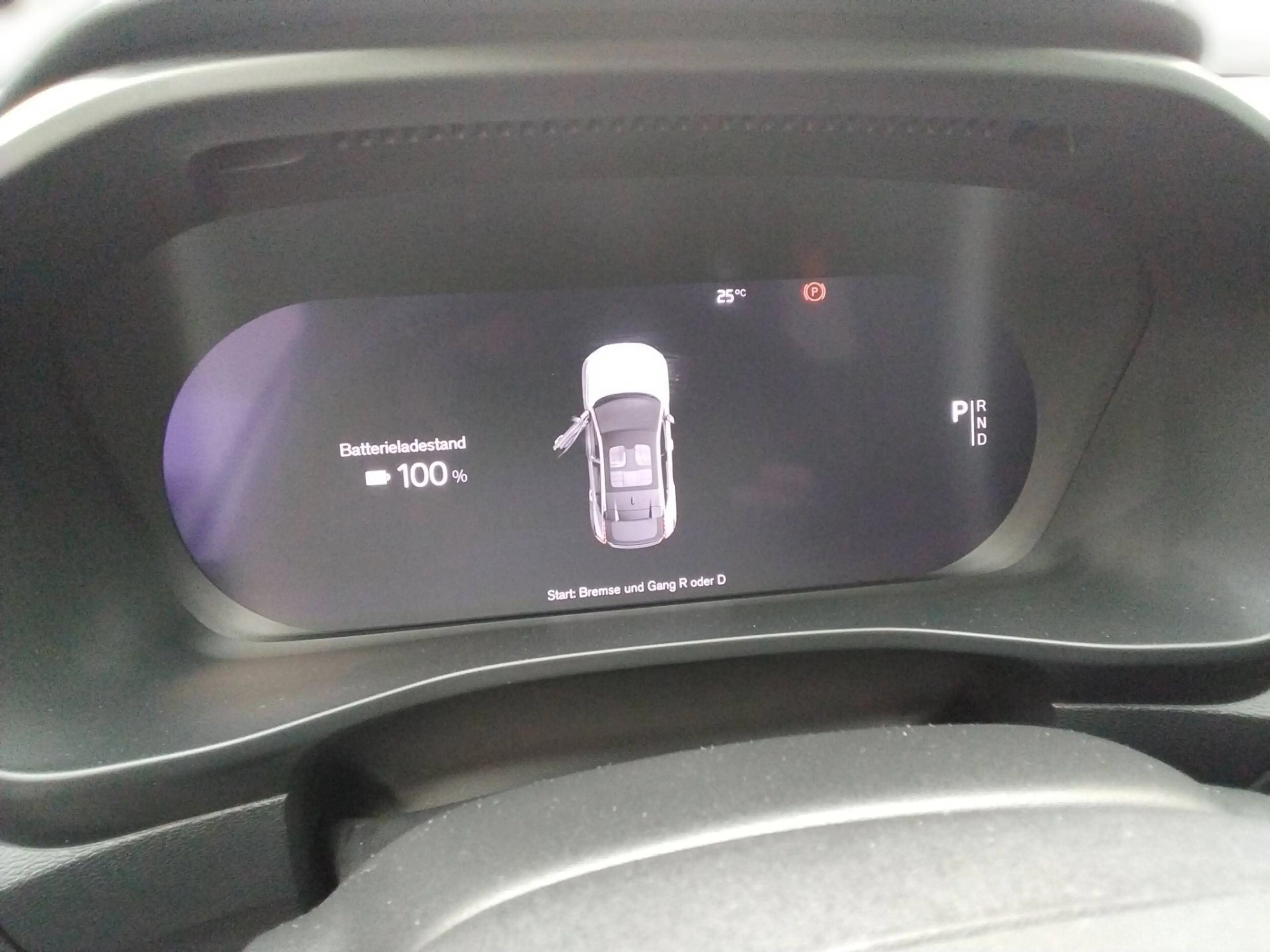 Volvo C40 Ultimate Recharge Pure Electric 2WD — photo 8