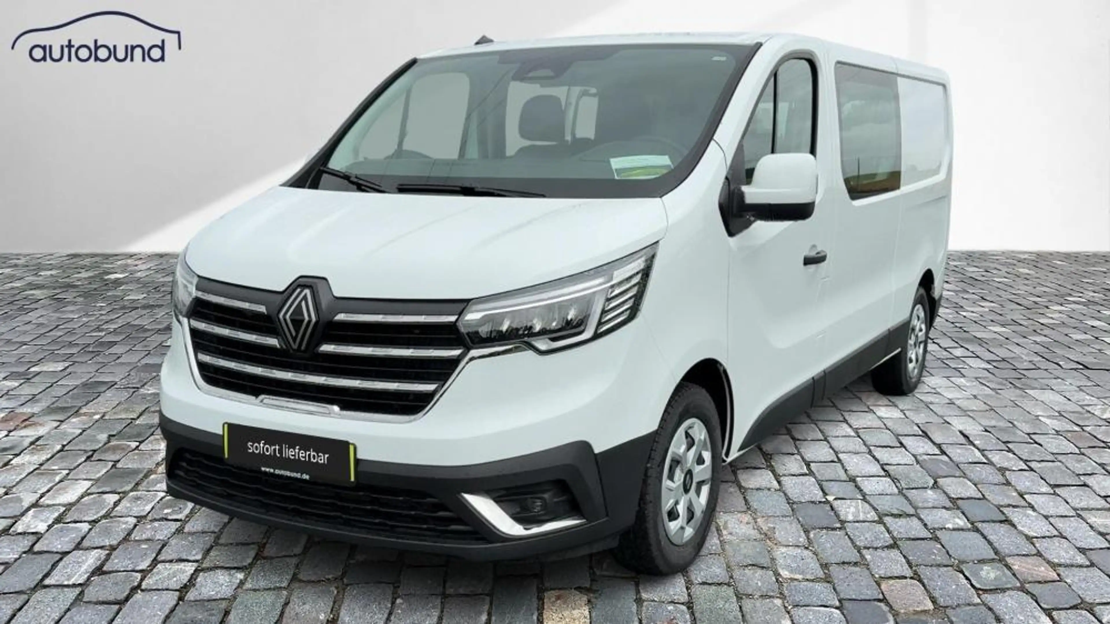Renault Trafic III 2,0 dCi Combi Van L2H1 6-Sitzer LED NBA SHA