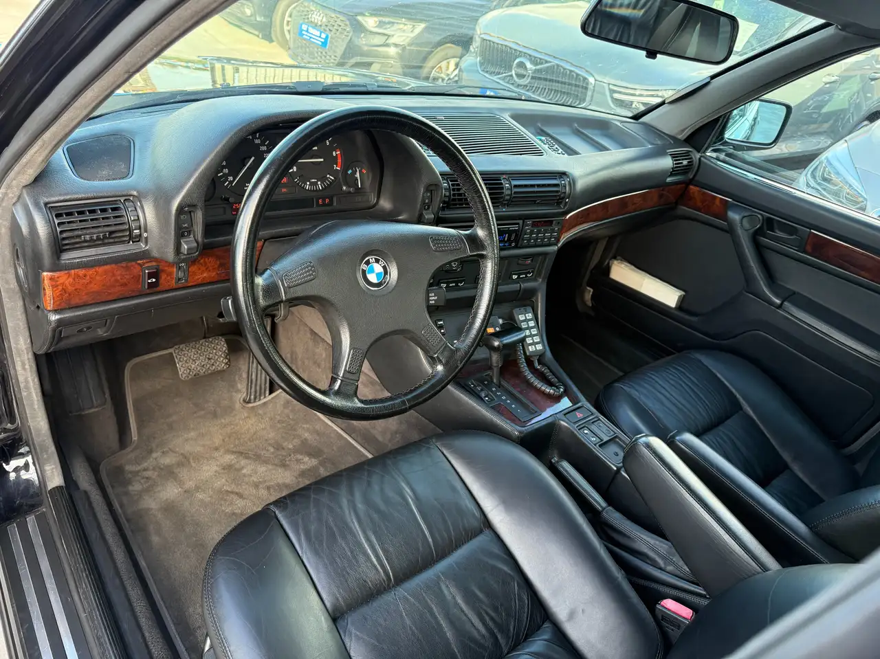 BMW 750 iL OLDTIMER B6 Gepantserd Unieke Staatslimousine, foto 12