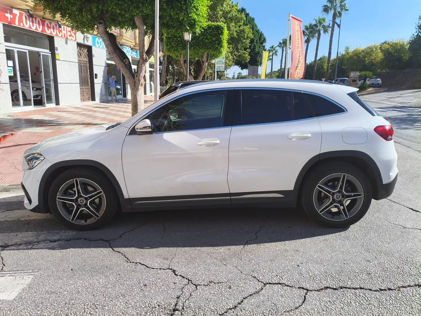Mercedes-Benz GLA 200 GLA 200d 8G-DCT Blanco - 1