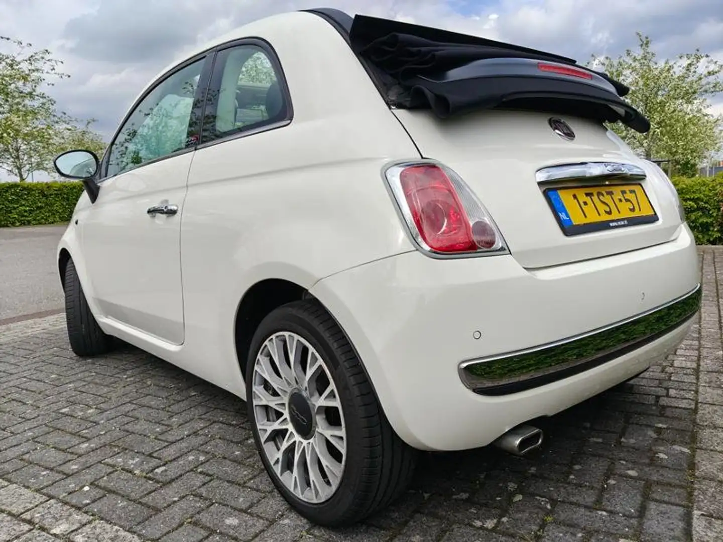 Fiat 500C CABRIO BIANCO WHITE TWINAIR TURBO 2014 LEDER AIRCO Wit - 1