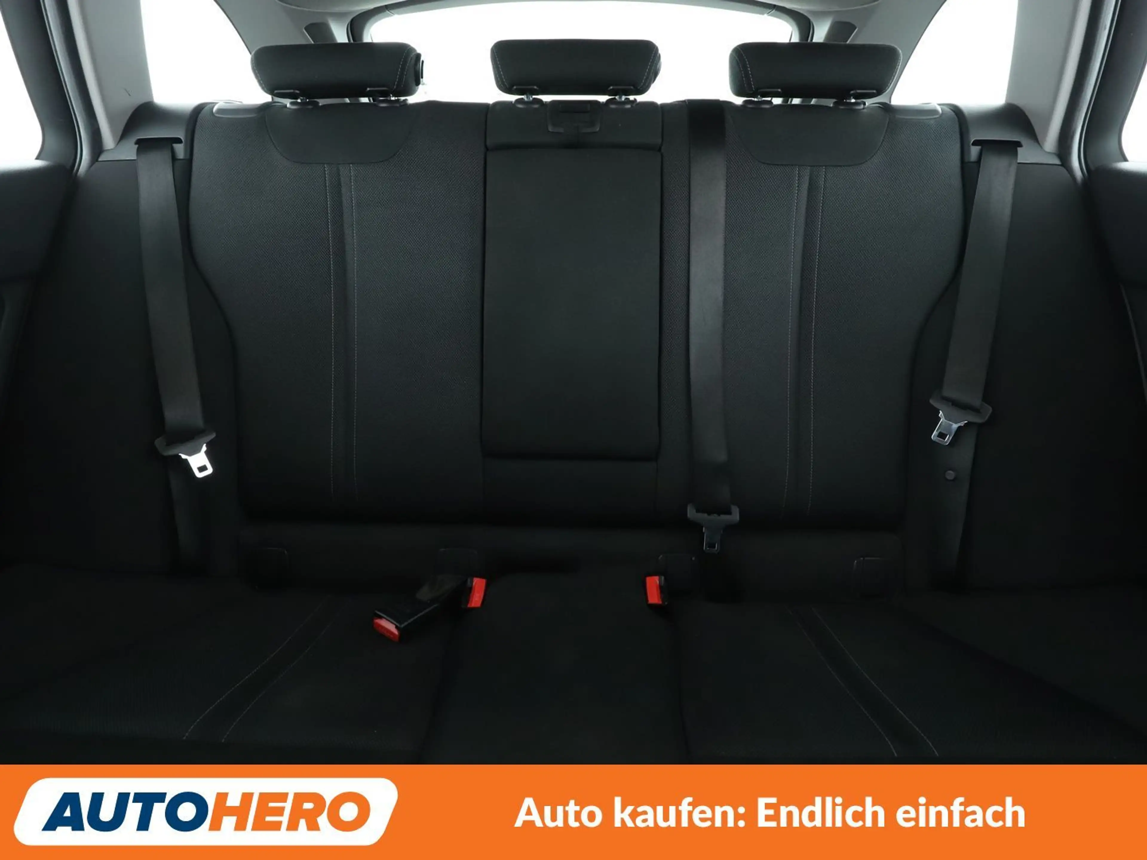 BMW 316 316d Advantage — photo 15