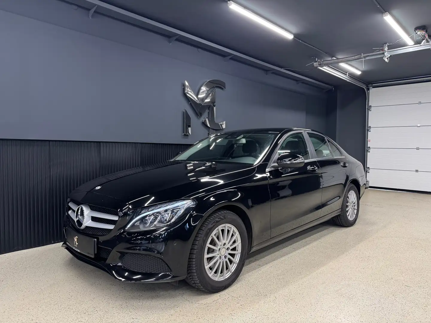 Mercedes-Benz C 180 C 180d`Aut.`LED`NAVI`TEMP.`ELEKTR. SITZE`SITZHEIZ. Schwarz - 2