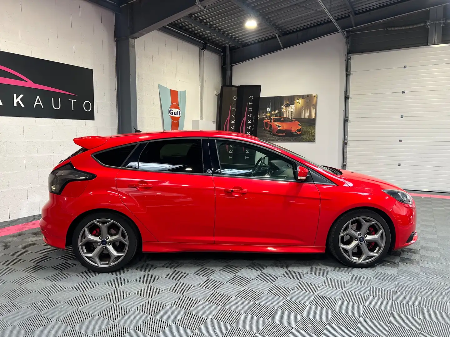 Ford Focus ST Rot - 2