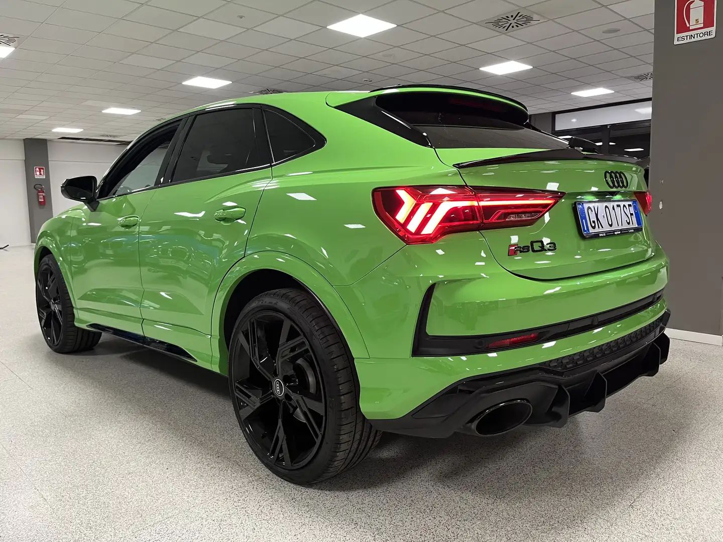 Audi RS Q3 Sportback 2.5 quattro s-tronic VolanteRS Downpipe Зелений - 1