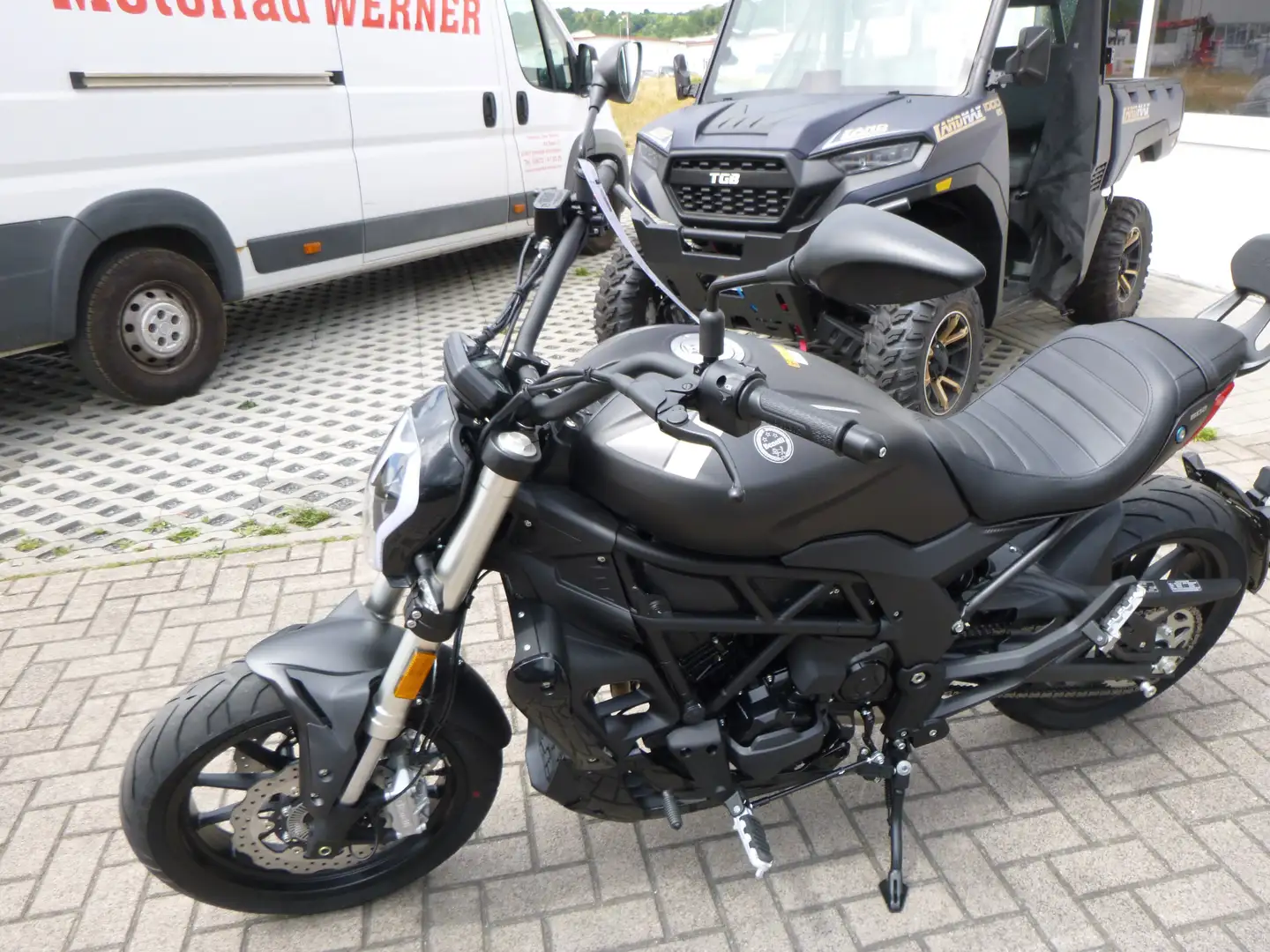 Benelli 502C Negru - 1