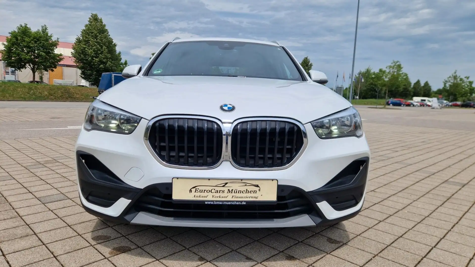 BMW X1 sDrive20d aut~LEDER~Lenkradheizung~19" Felgen Blanc - 2