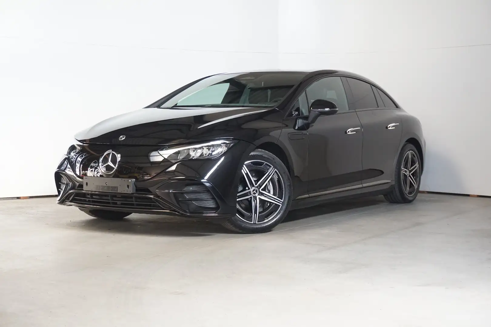 Mercedes-Benz EQE 300 AMG-MEMORY-TREKHAAK WEGKLAPBAAR Noir - 1