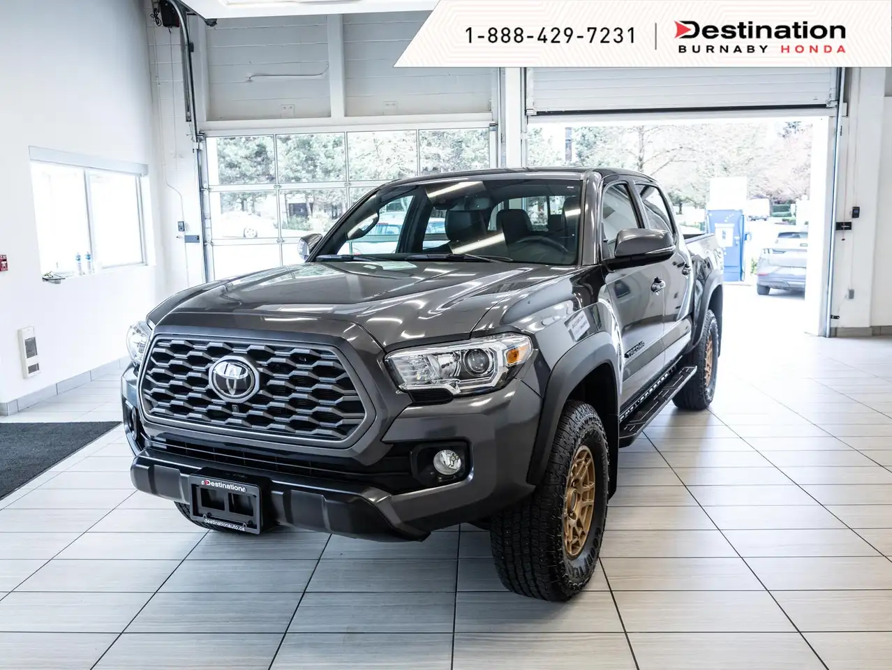 Toyota Tacoma снимка Toyota Tacoma