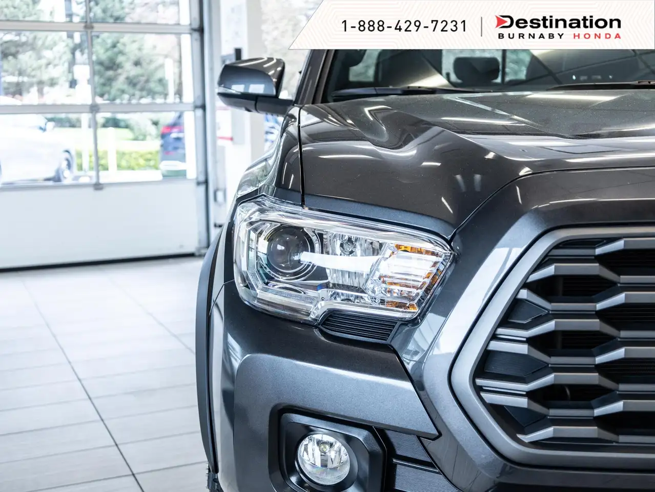 Toyota Tacoma снимка Toyota Tacoma
